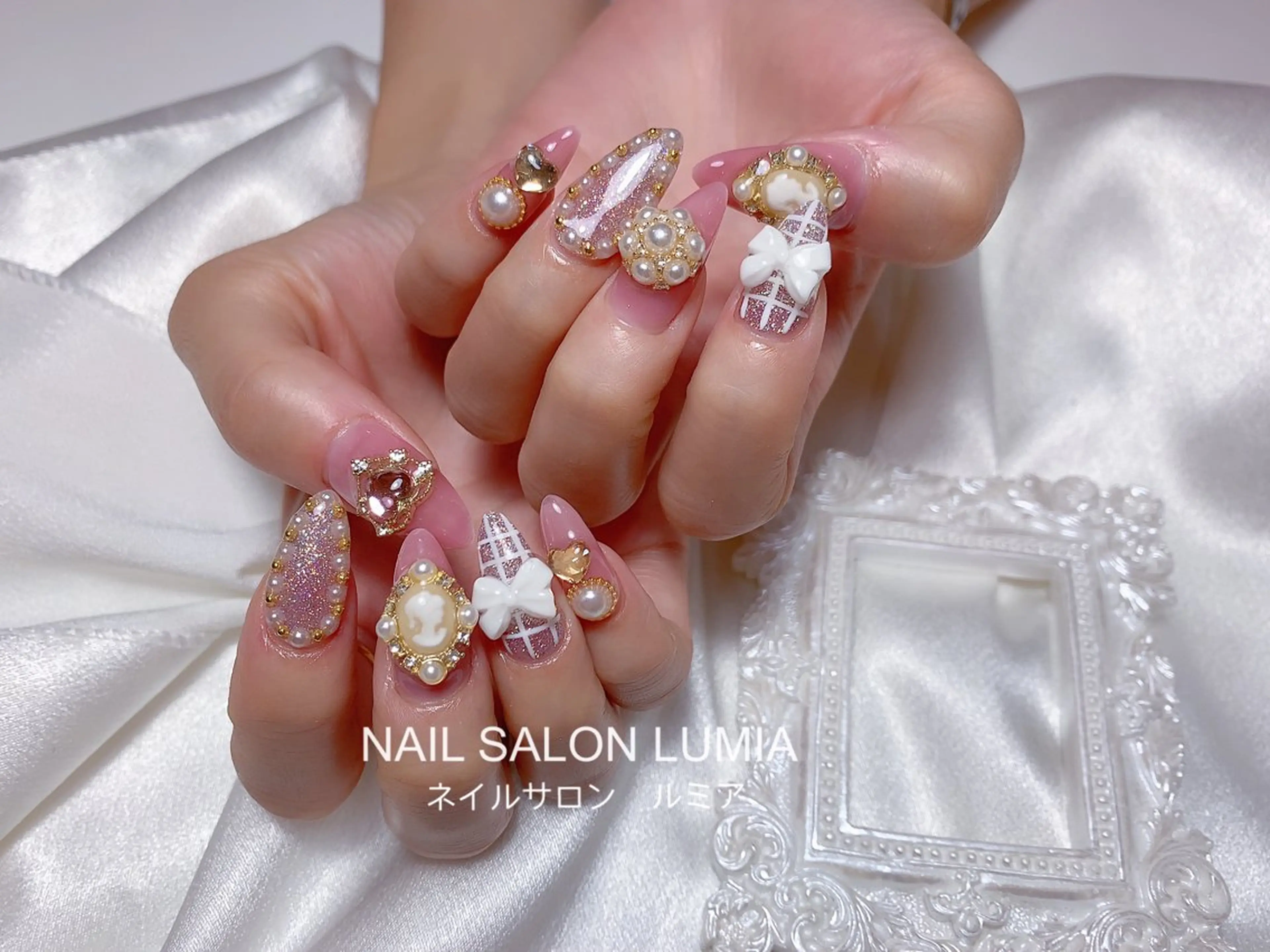 ネイル ハンドネイル ネイルサロン ルミア Lumia 店長のネイルデザイン