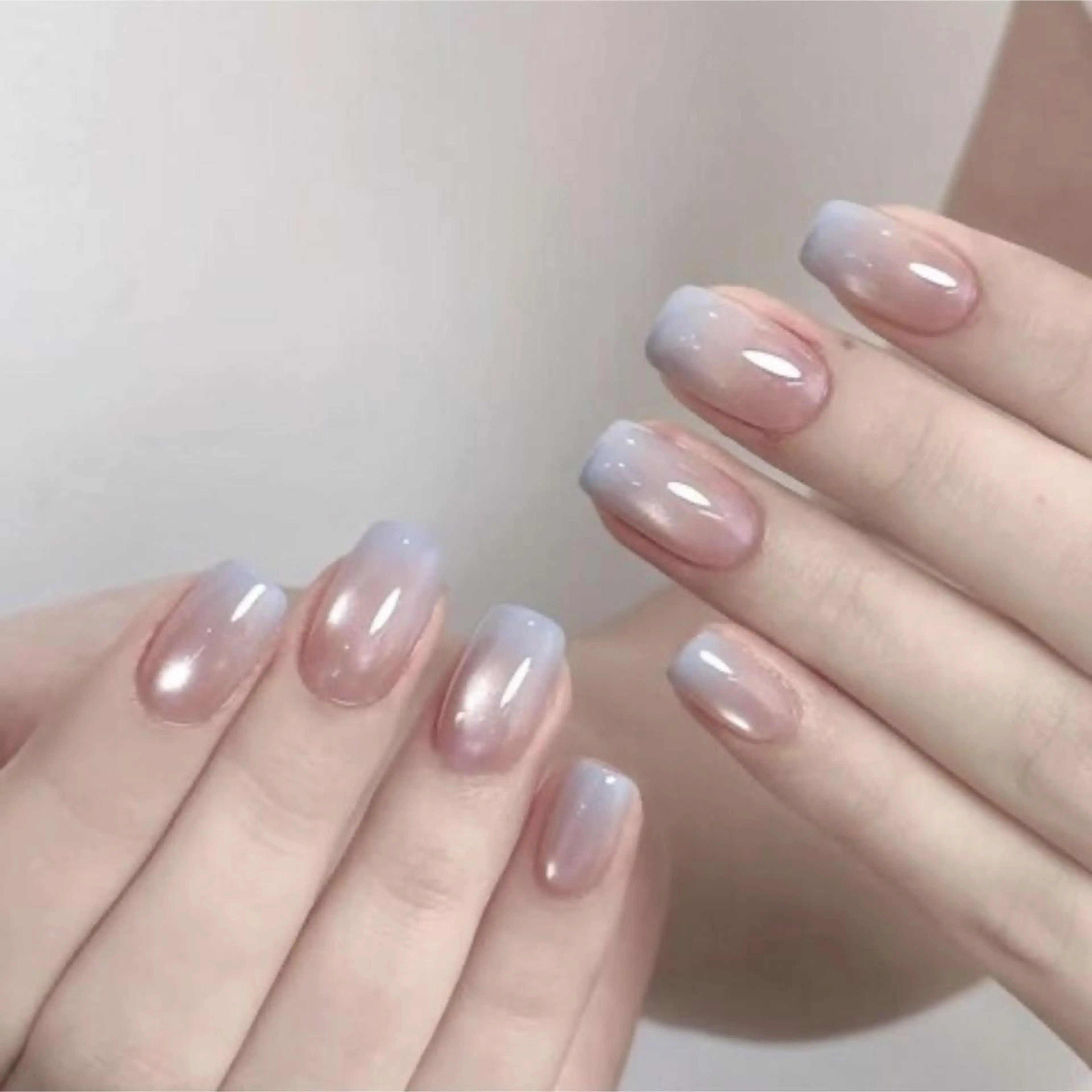 【初回オフ無料】爆人気★トレンドワンホンネイルplus 【カラーグラ+ マグネット】の写真