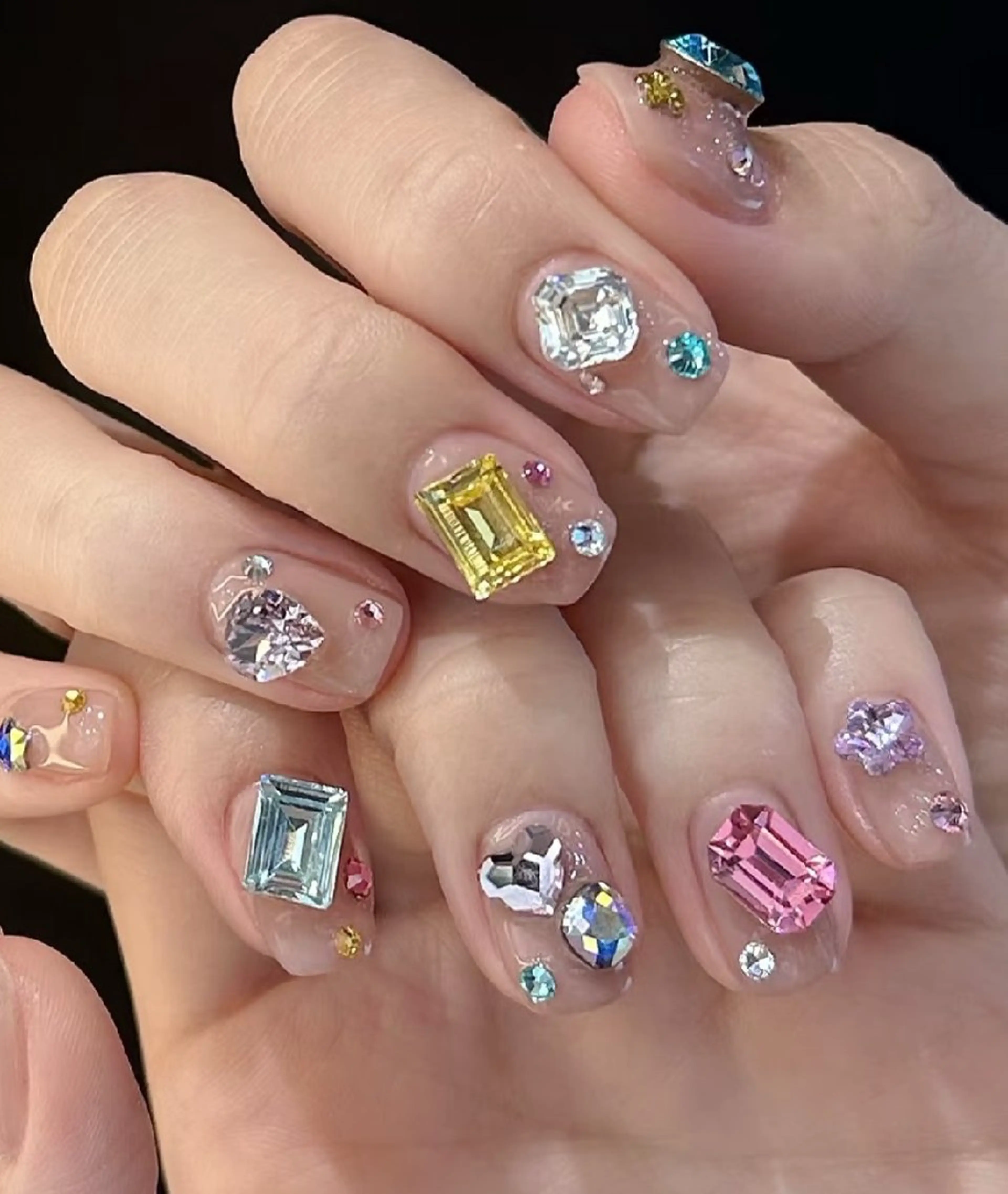 🎀ワンカラーorマグネット宝石ネイル💎大きいパーツ5個と ストーン30個までの写真