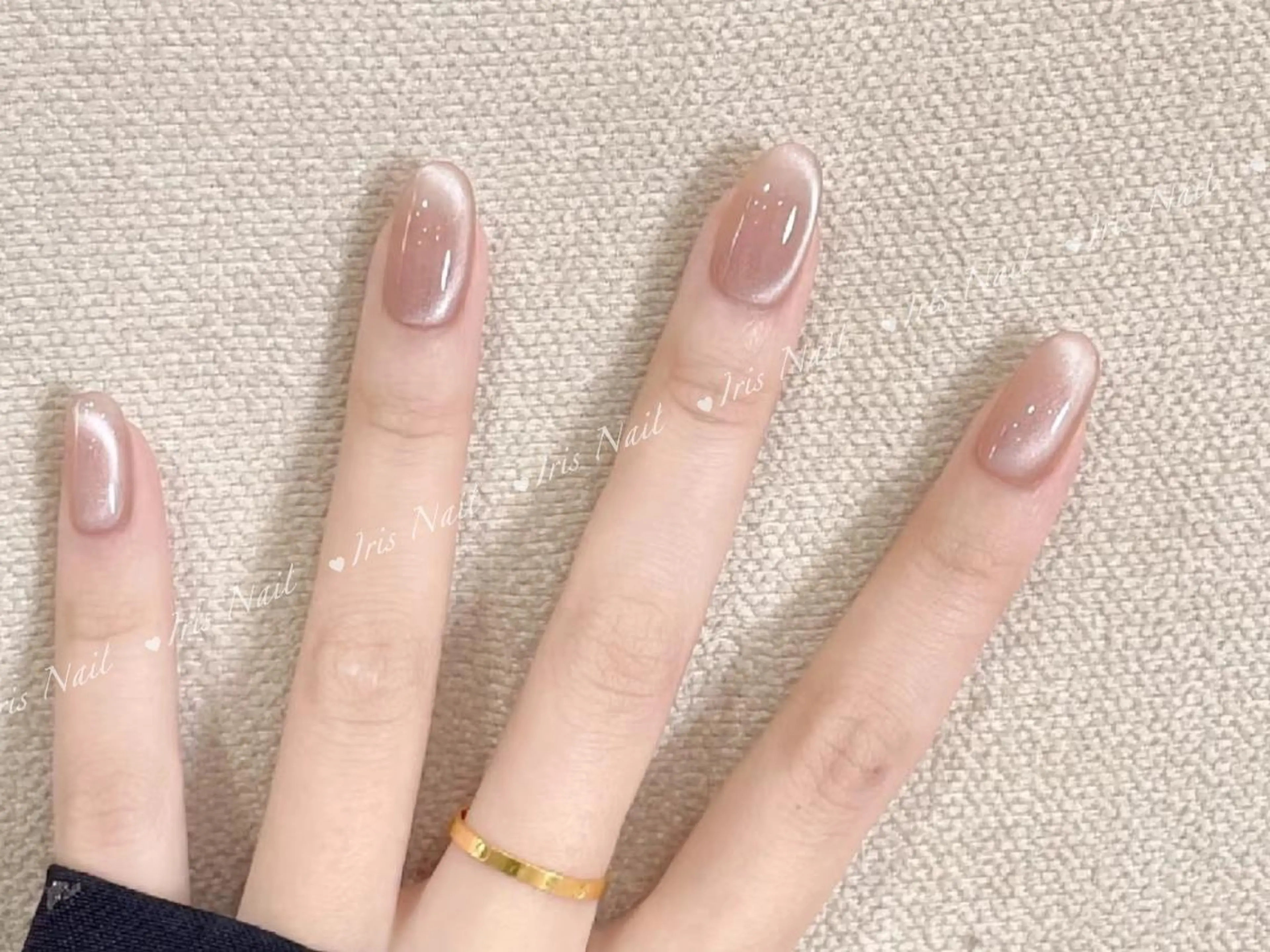 自爪💅大人気なちゅるんマグネットワンカラーの写真