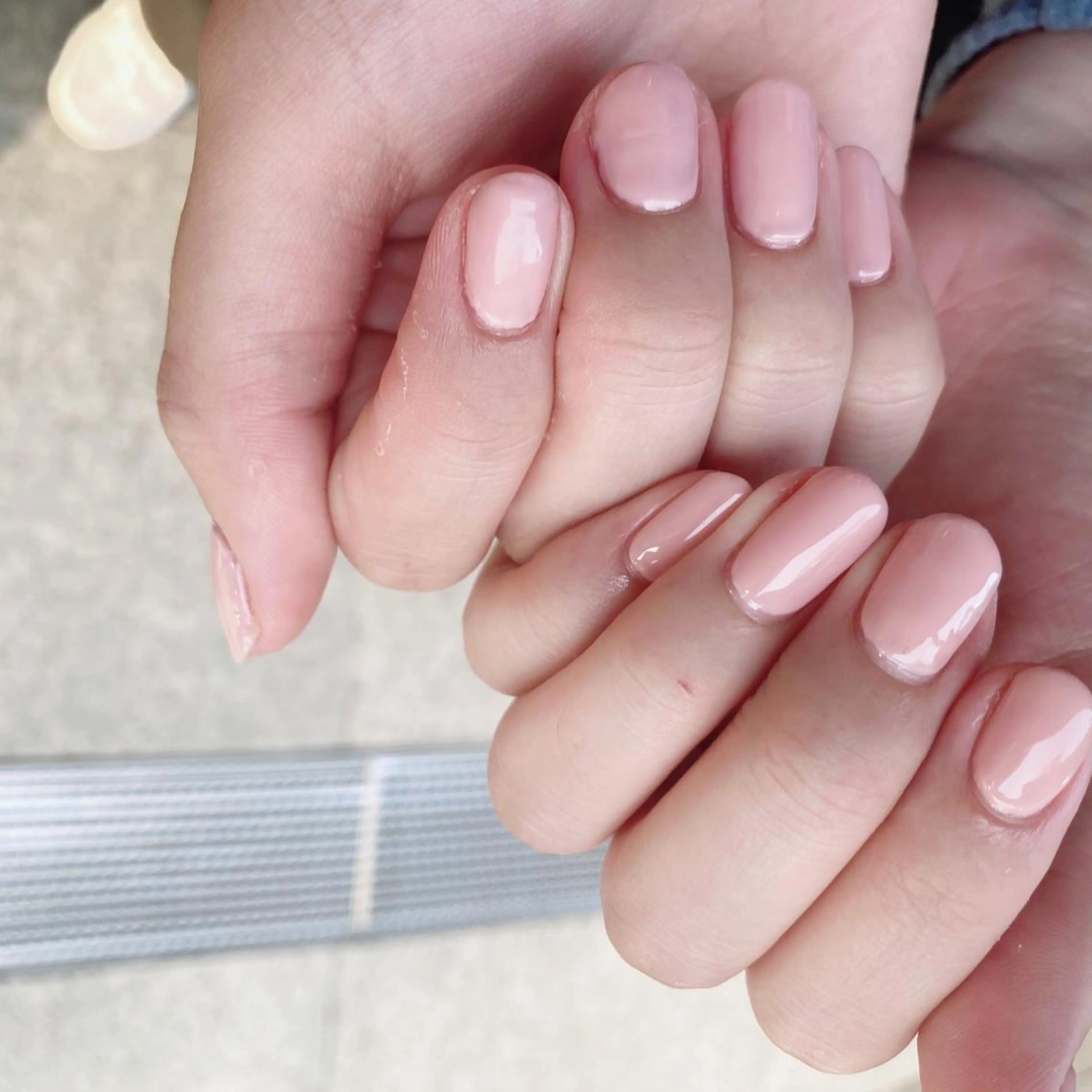 ネイル ジェルネイル ワンカラーネイル パラジェル ピンク ピンクベージュ ハンドネイル 関谷 真登佳のネイルデザイン