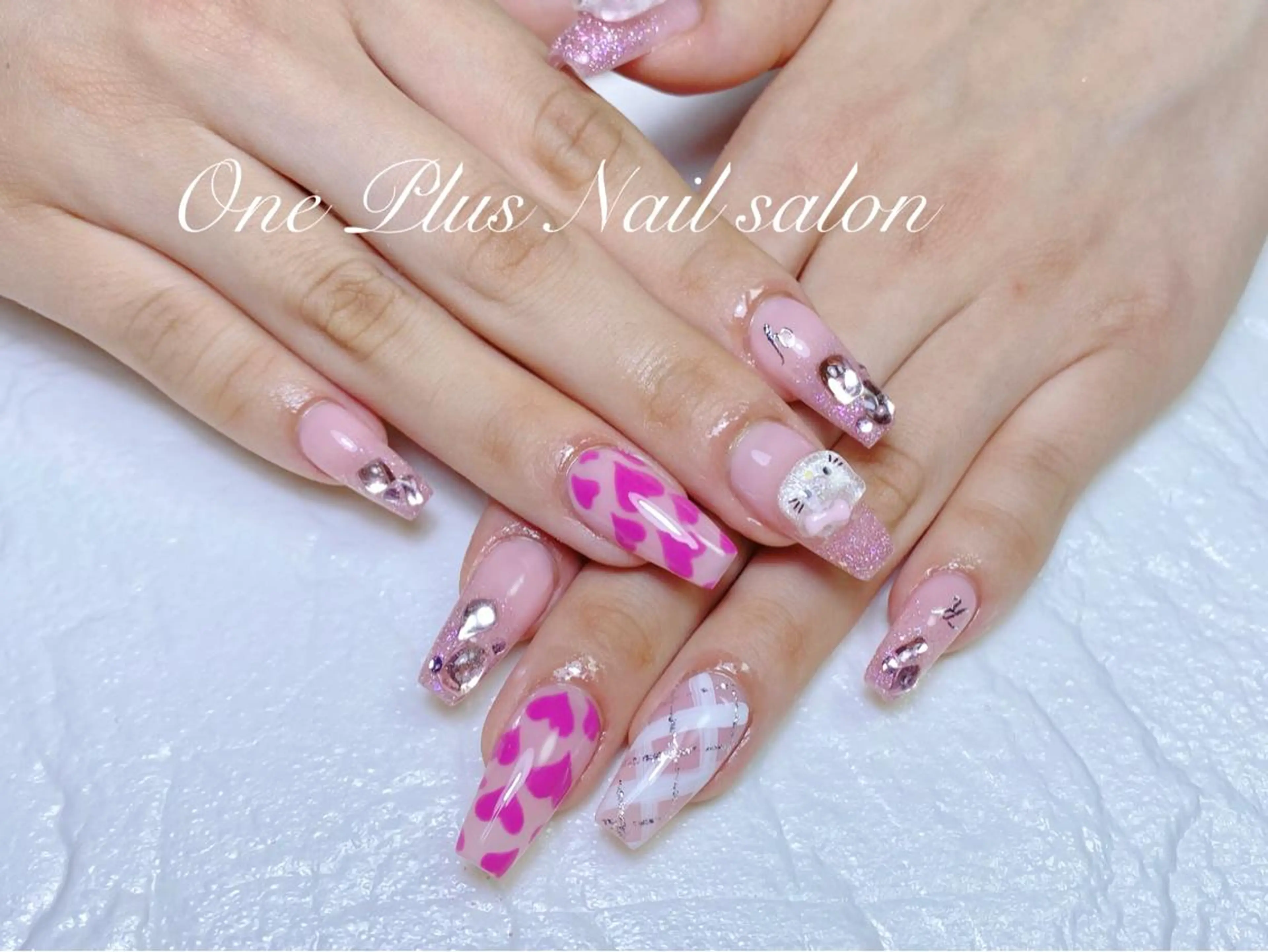 ネイル One Plus Nail Salonのネイルデザイン
