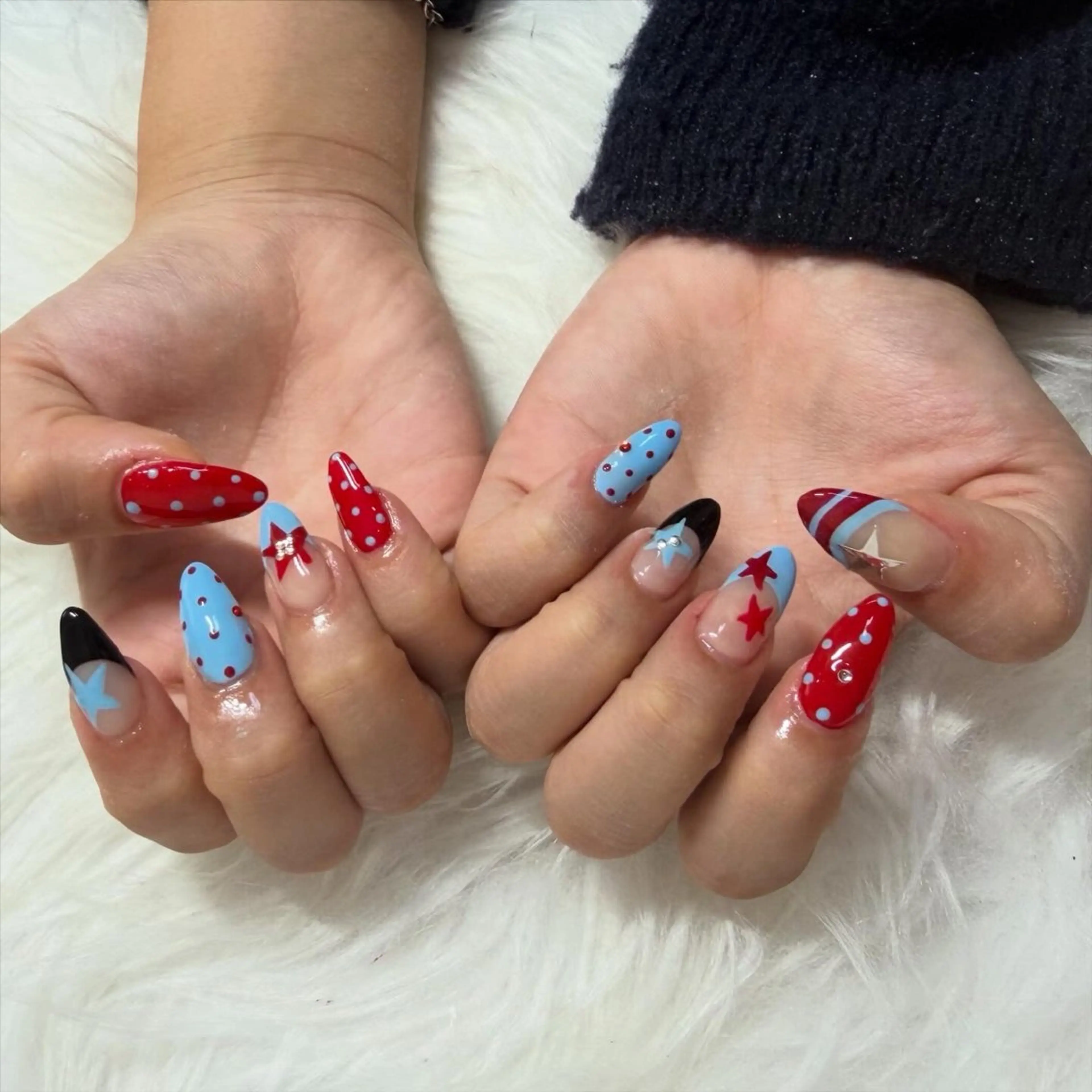 セミロング ハンドネイル mao .のネイルデザイン