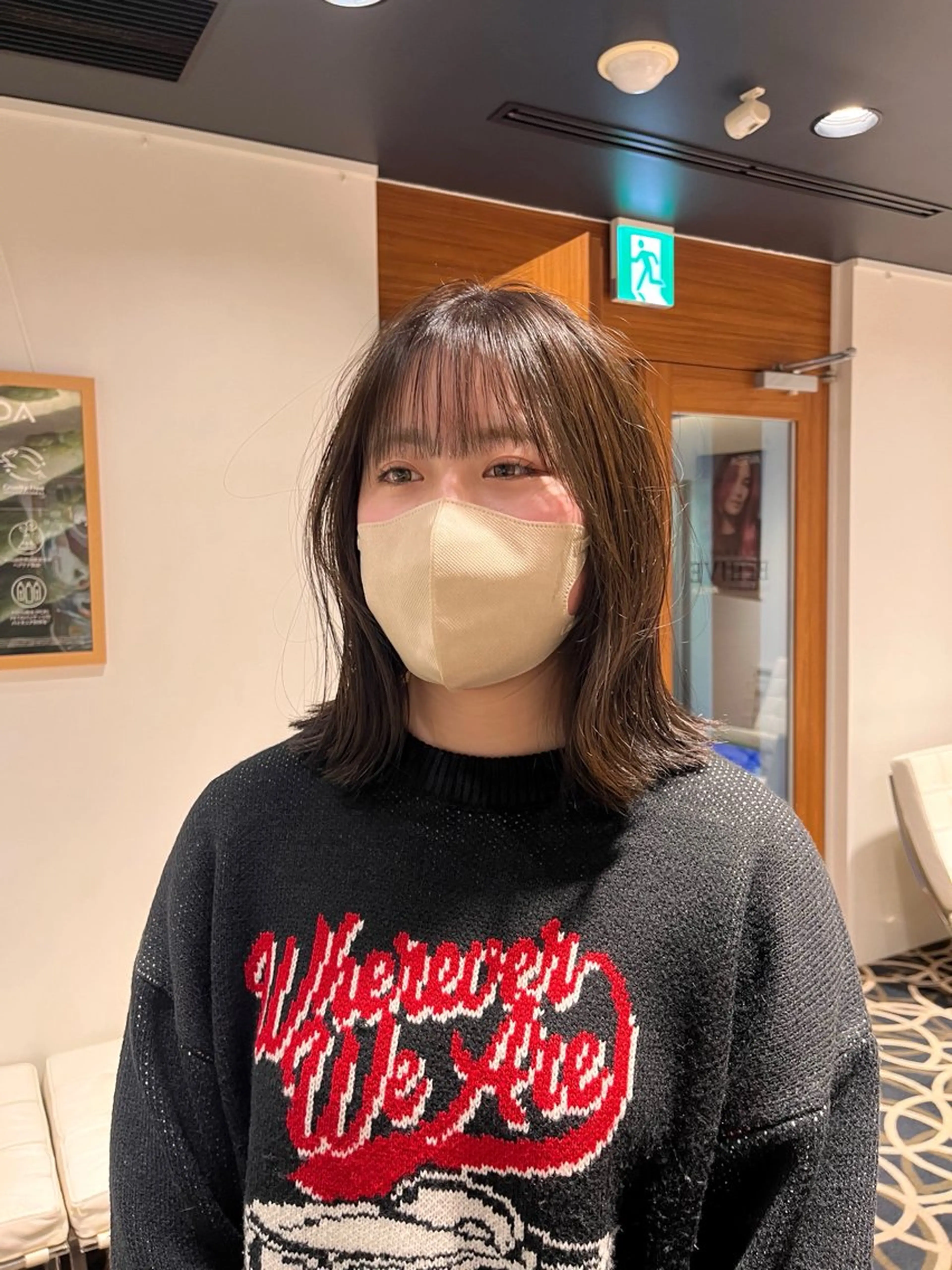 ミディアム 外ハネヘア hair make BEHIVE ichibancho AVEDA所属・渡邉  日向子 ・レイヤー、縮毛矯正のヘアスタイル