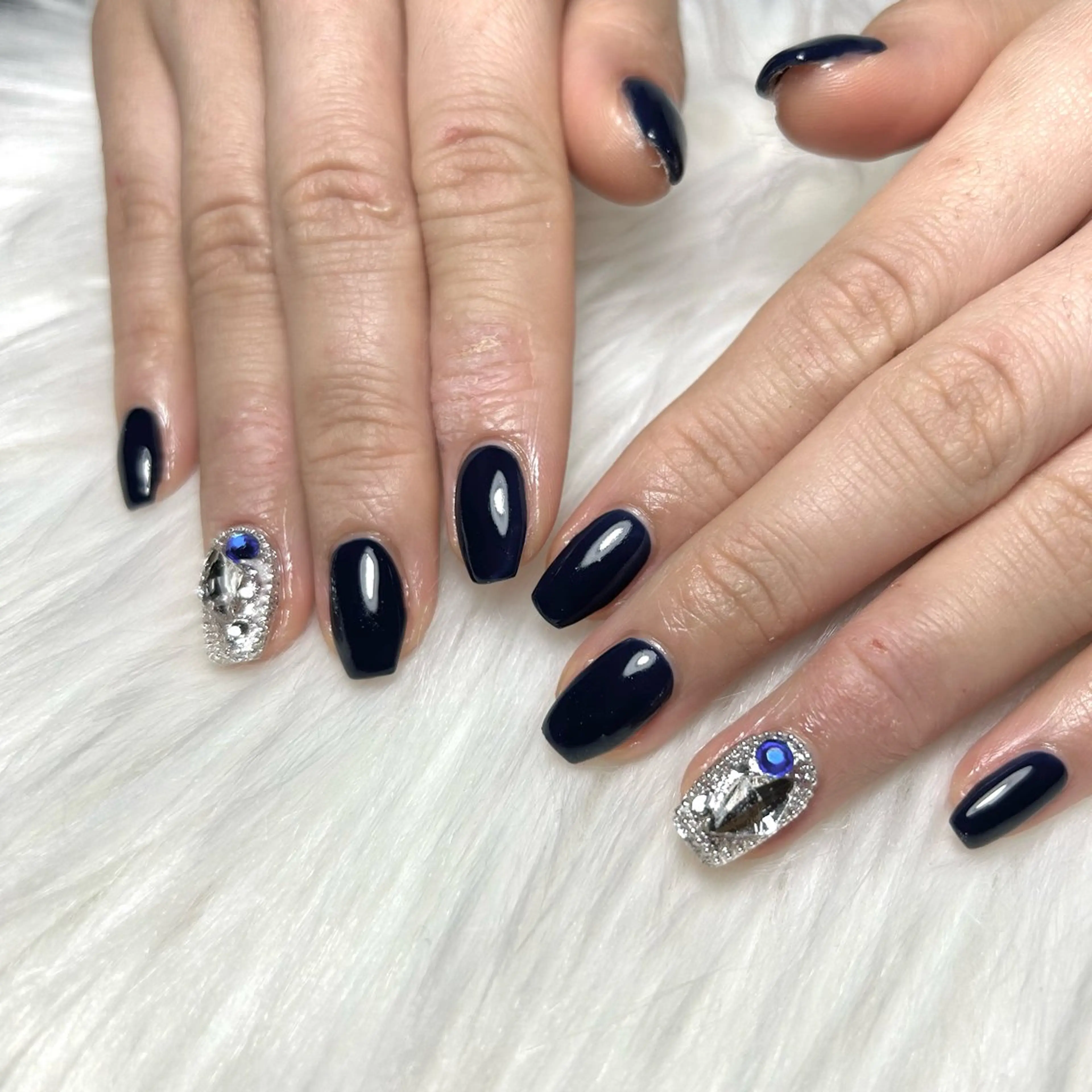 ✋🏽ハンドネイル✋🏽持ち込みデザイン(アート2本まで)の写真