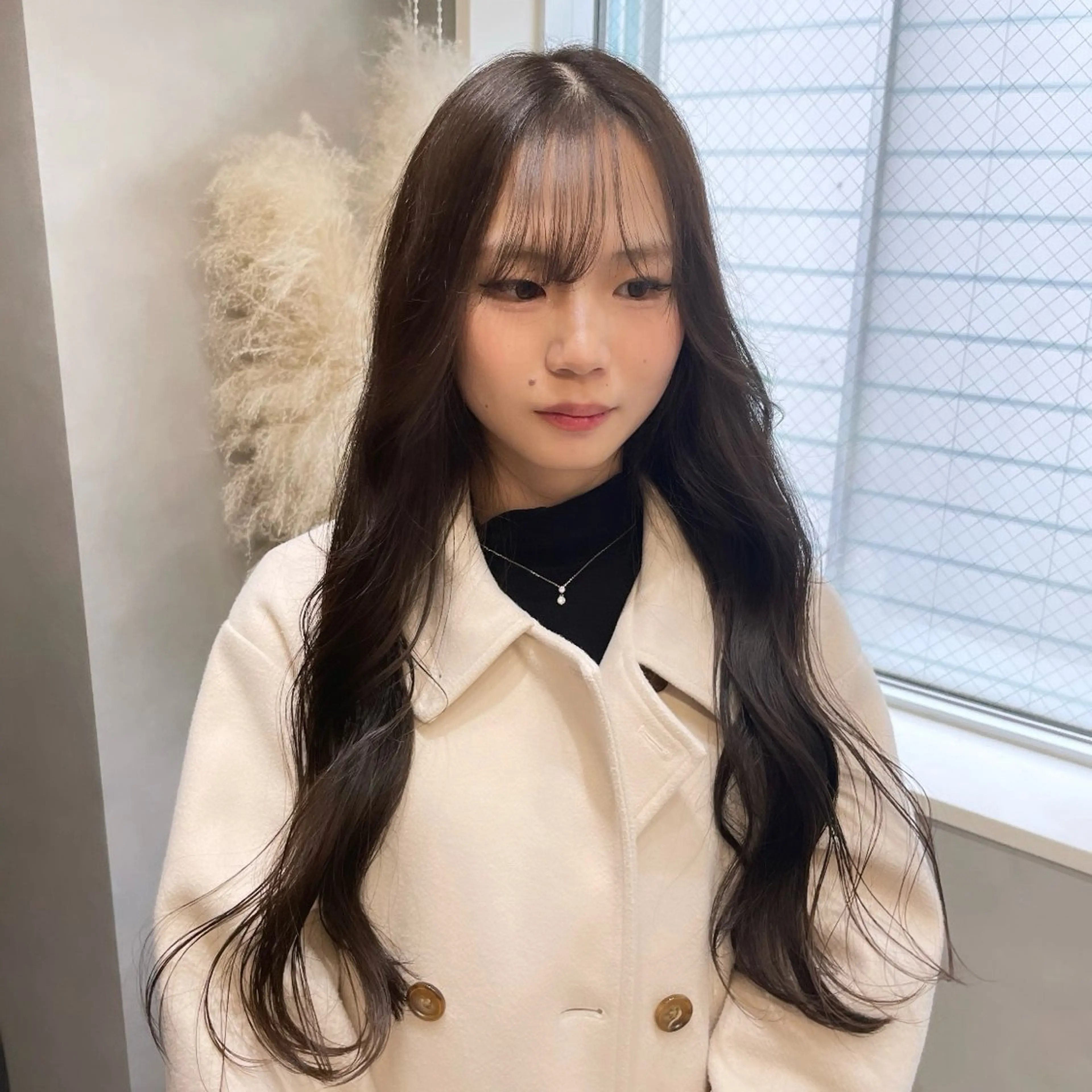 ロング カラー 透明感カラー グレージュ Rui/透明感カラー 暖色/レイヤーカットのヘアスタイル