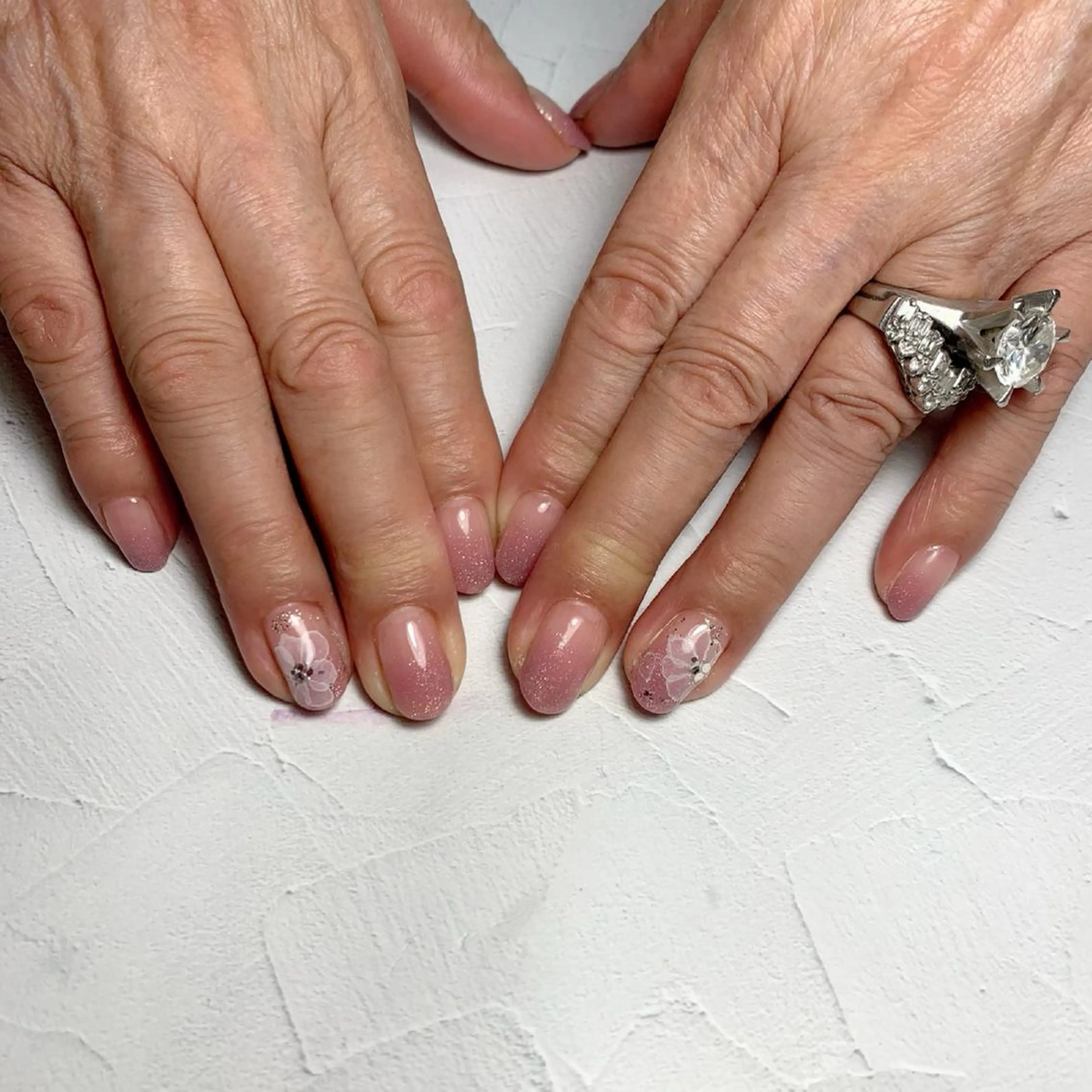 ネイル アートネイル Mellow所属・Mellow Nailのネイルデザイン