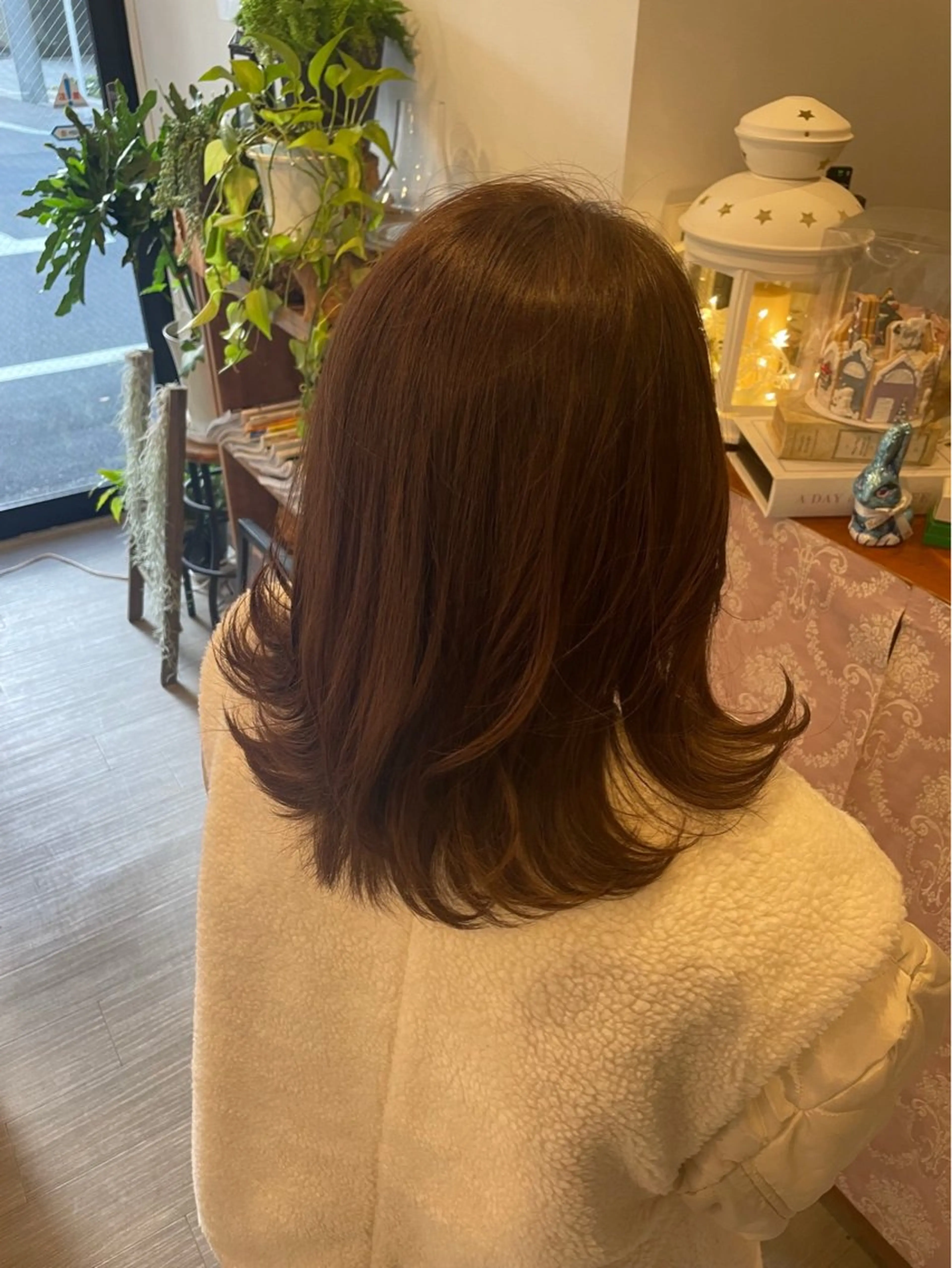 カラー 大矢 美奈子のヘアスタイル