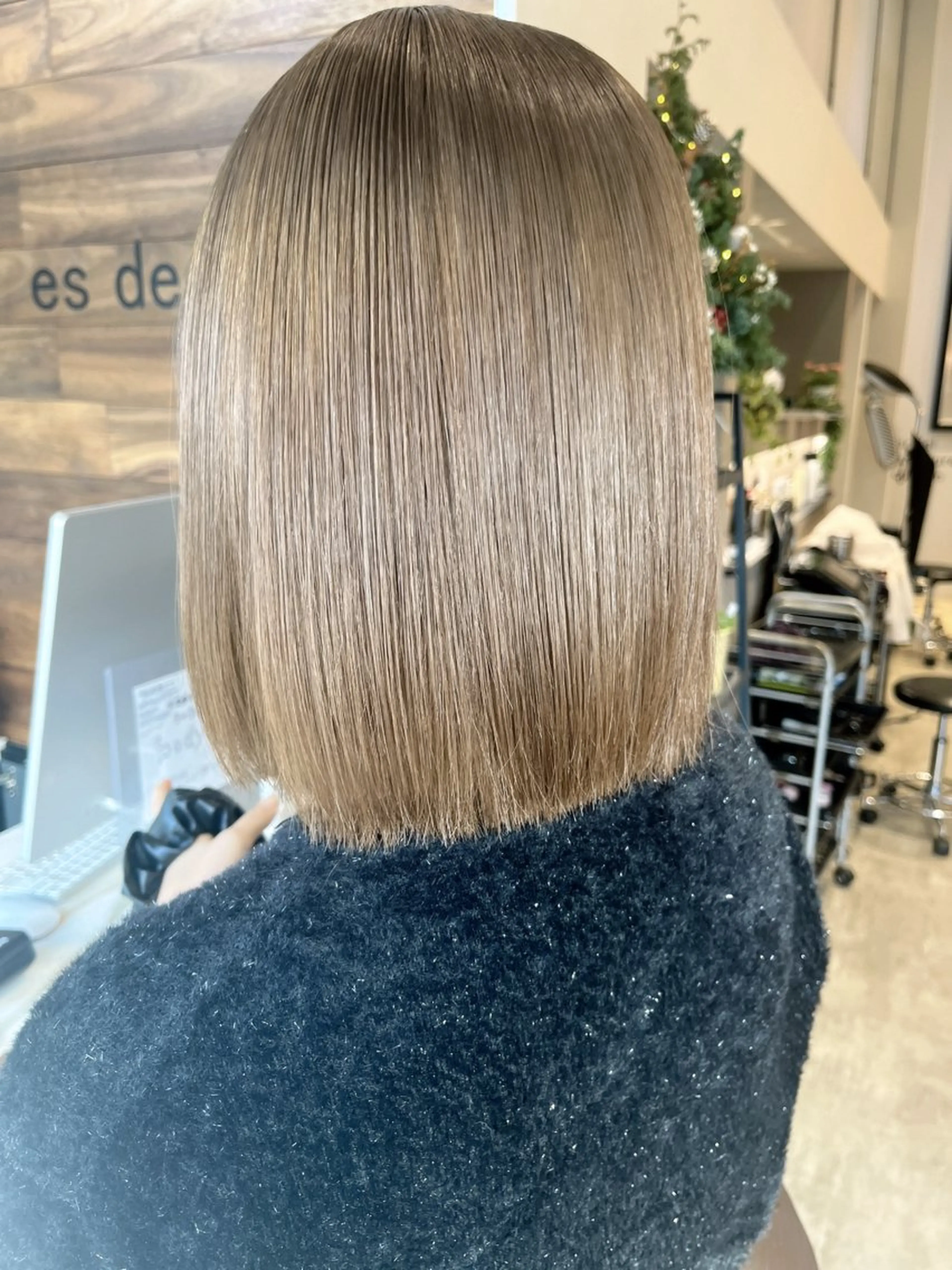 ミディアム 垢抜け/イメチェン color🦩ちあきのヘアスタイル