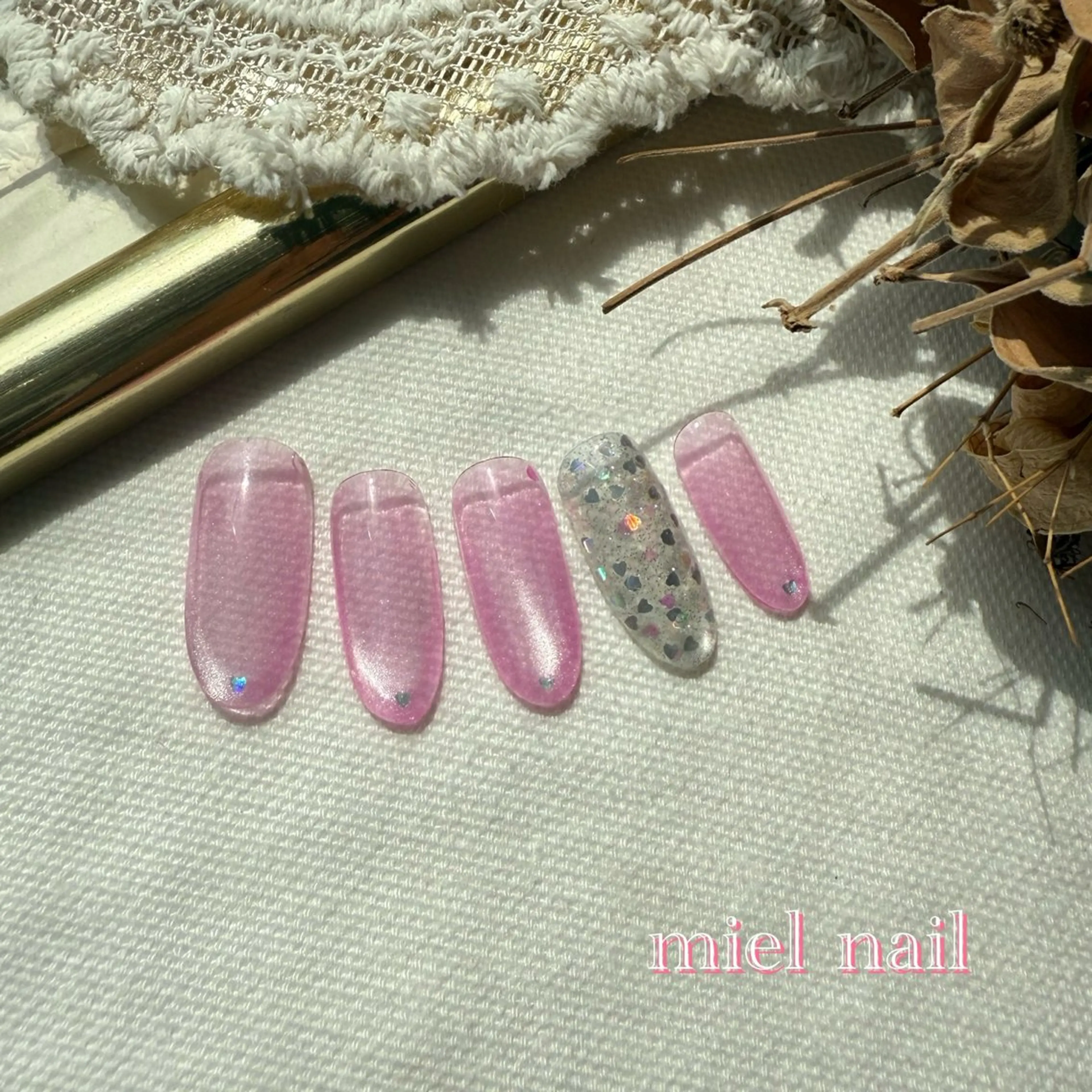 ネイル ハート マグネットネイル ピンク 夏ネイル ハンドネイル miel nailのネイルデザイン