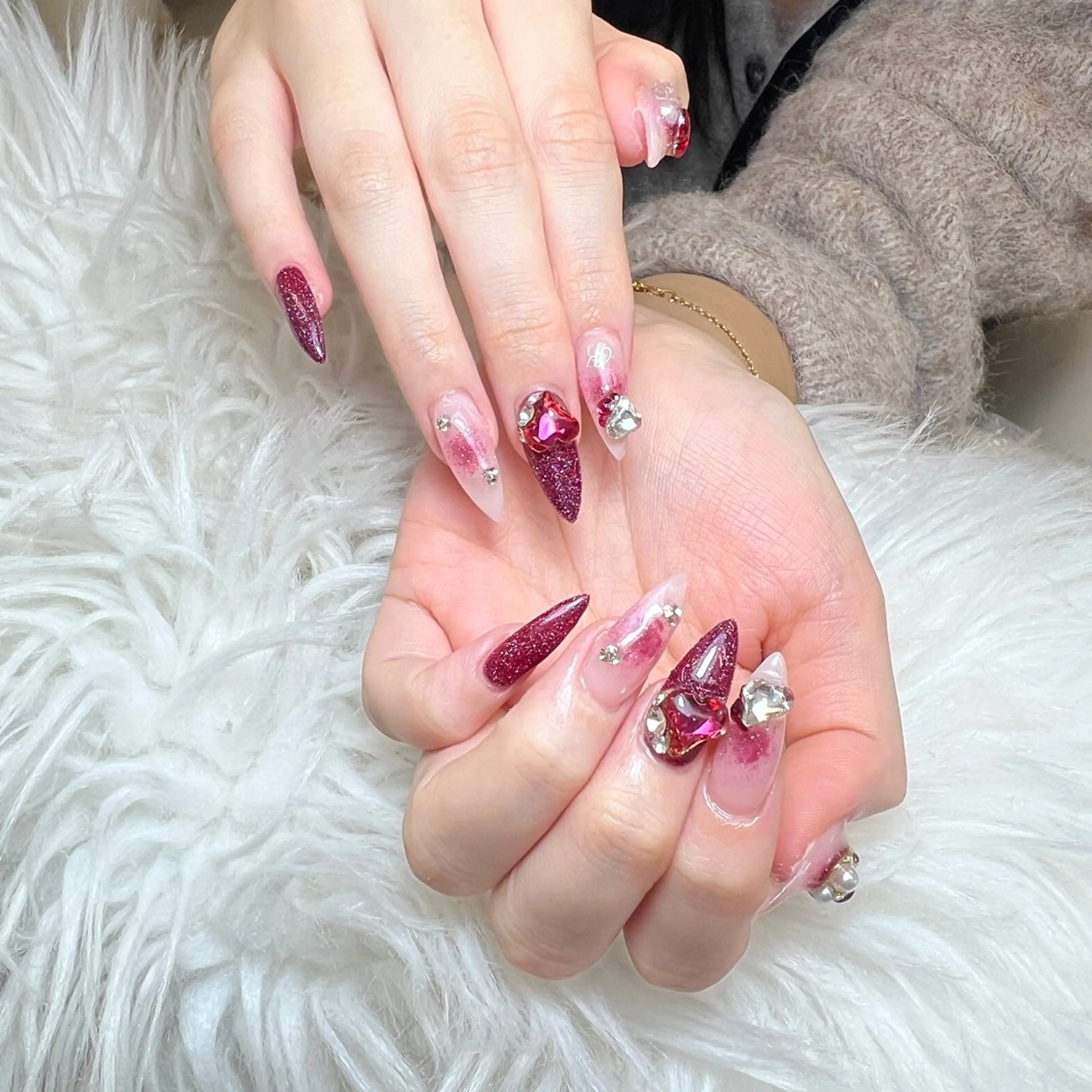 ネイル アートネイル オーロラネイル チークネイル 長さ出し フットネイル Noiranail_ studio川越西口のネイルデザイン