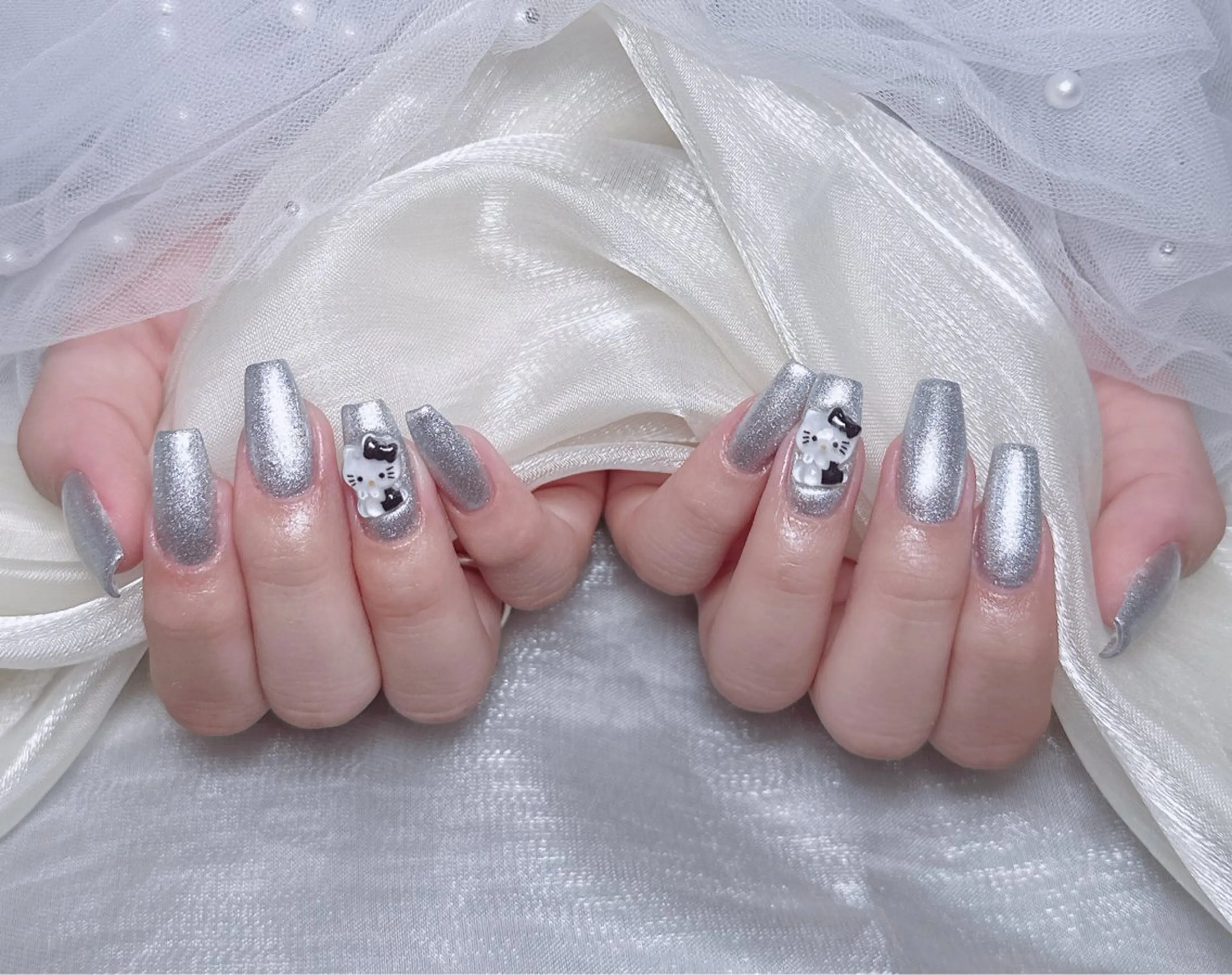 ネイル 🎀も ものネイルデザイン