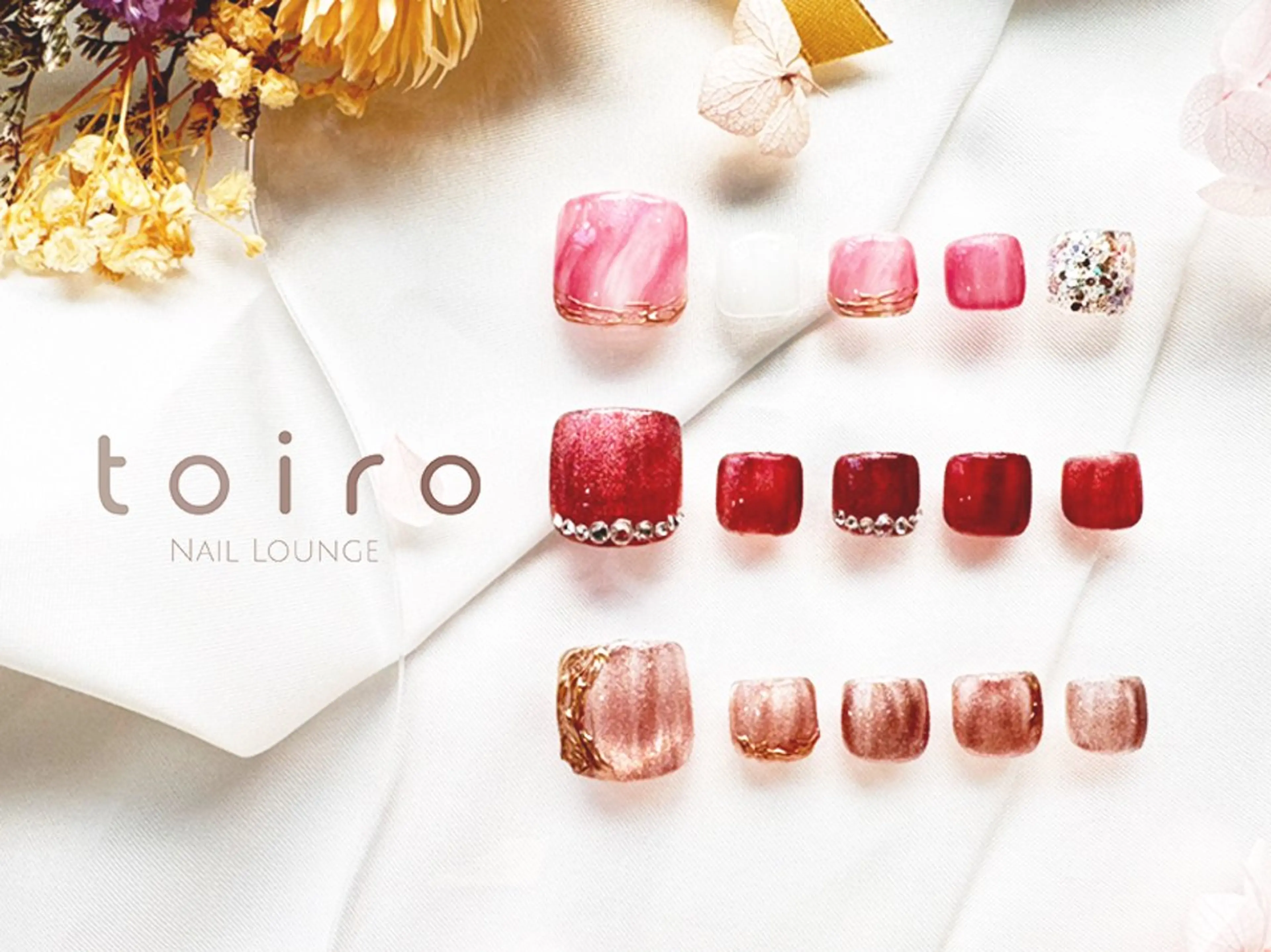 ショート toiro NAILLOUNGEのネイルデザイン