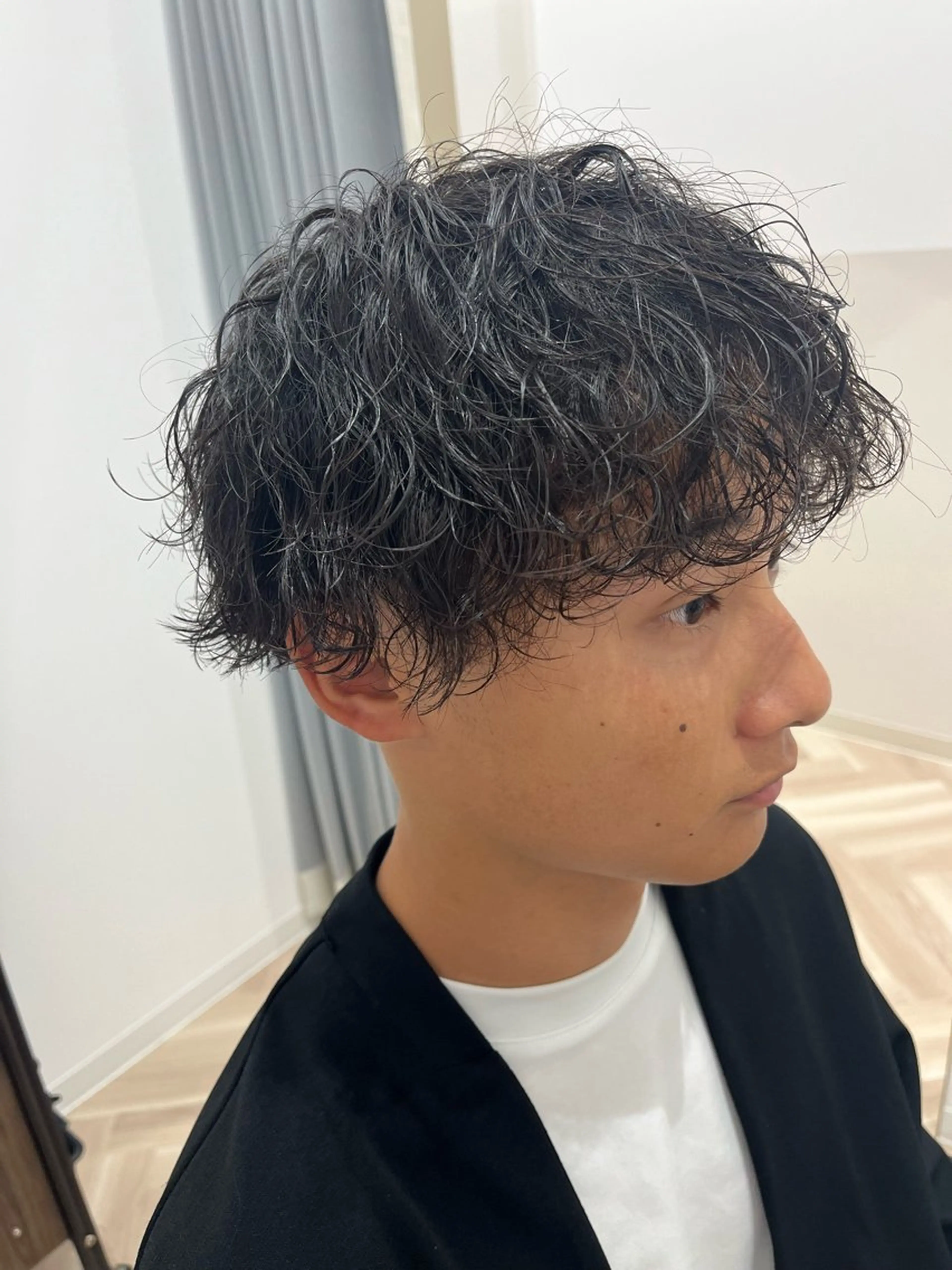 ショート パーマ メンズ メンズパーマ 波巻きパーマ カット パーマ 🫧ぷる艶カラー🫧 Yuubi🦩のヘアスタイル