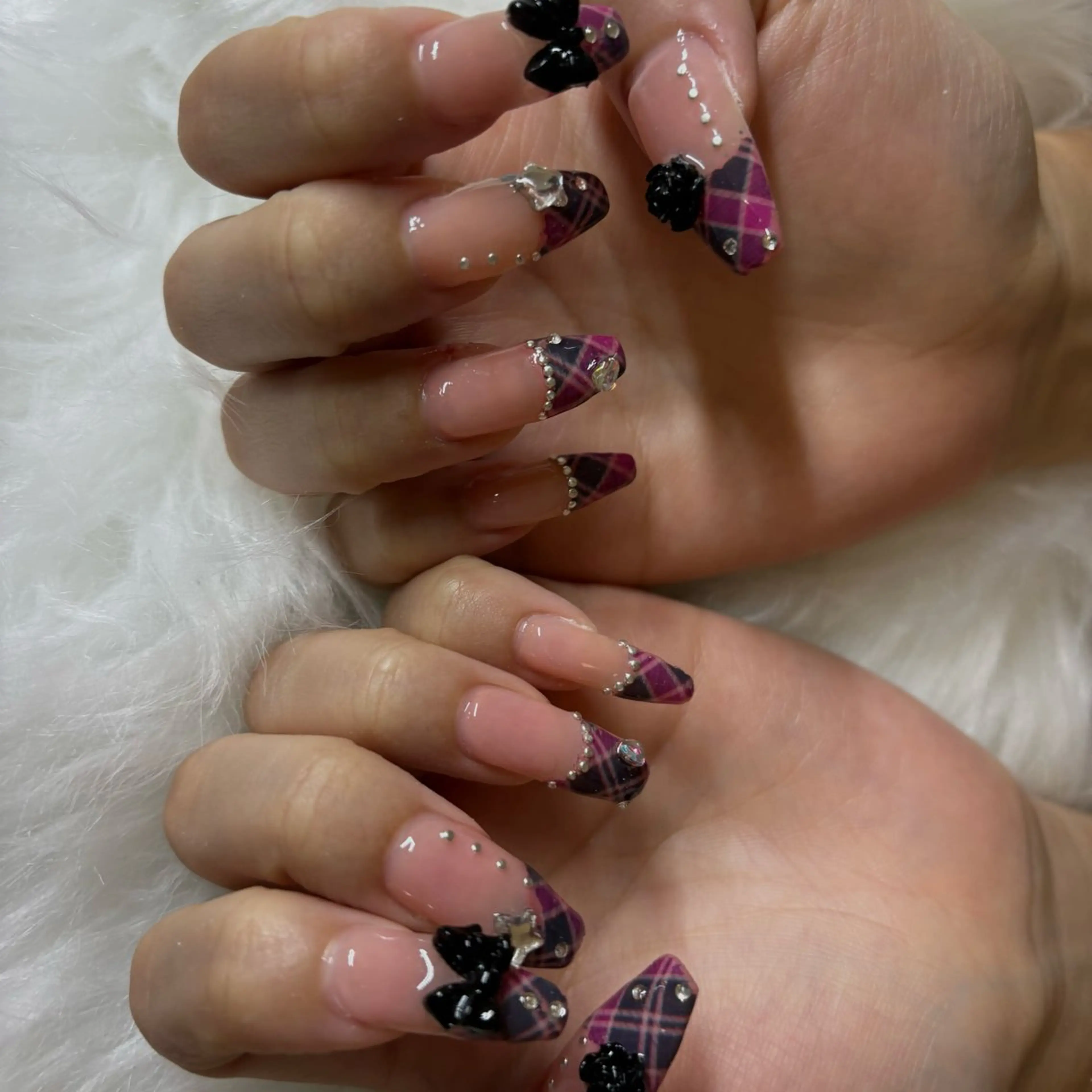 ネイル アートネイル 長さ出し フットネイル ハート キラキラネイル Vante梅田店所属・vante_aimi .パラジェル取扱店のネイルデザイン