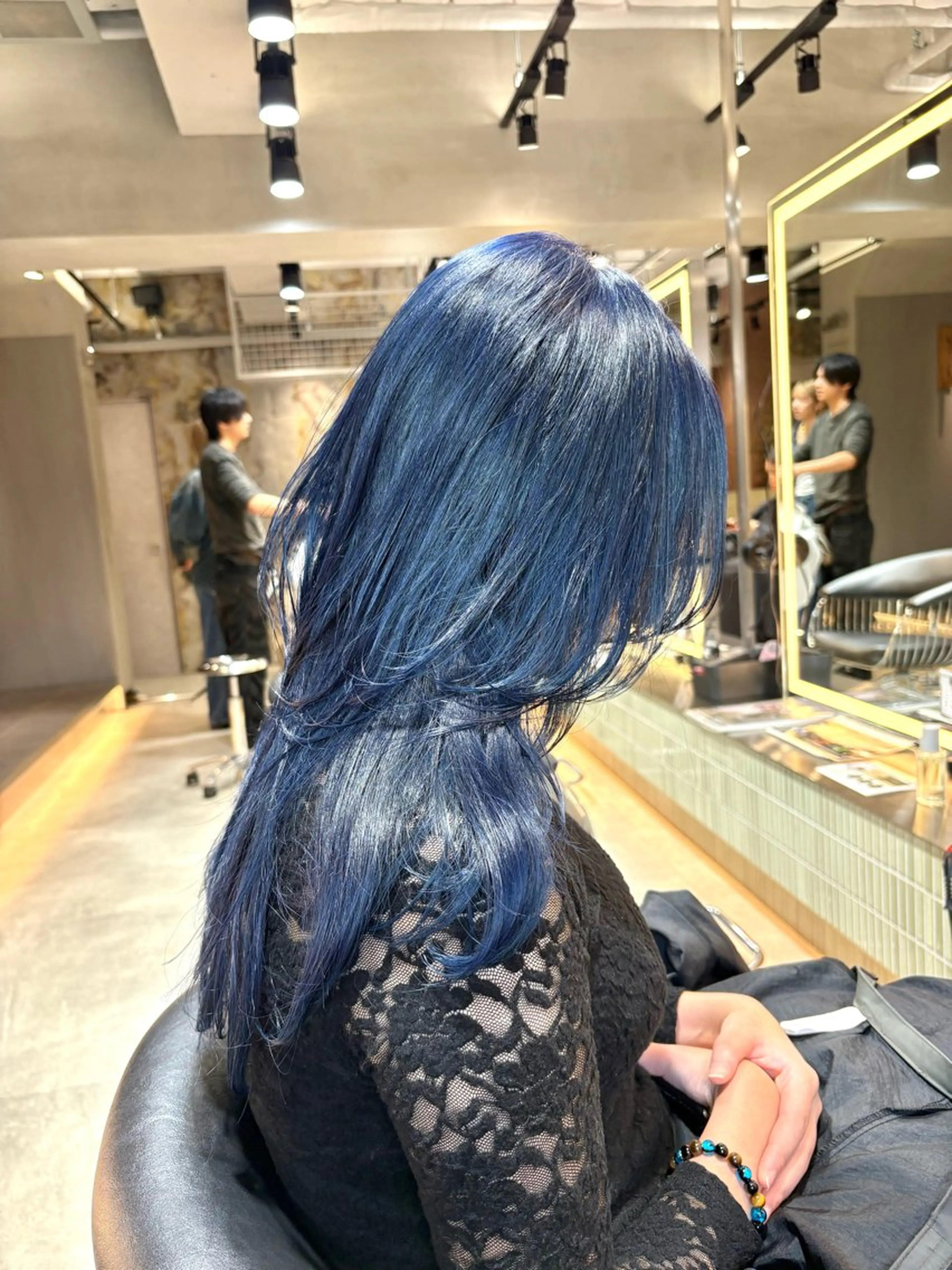 ロング カット ヘアカラー トリートメント 🩵縮毛矯正/ブリー チ/髪質改善/いつかのヘアスタイル