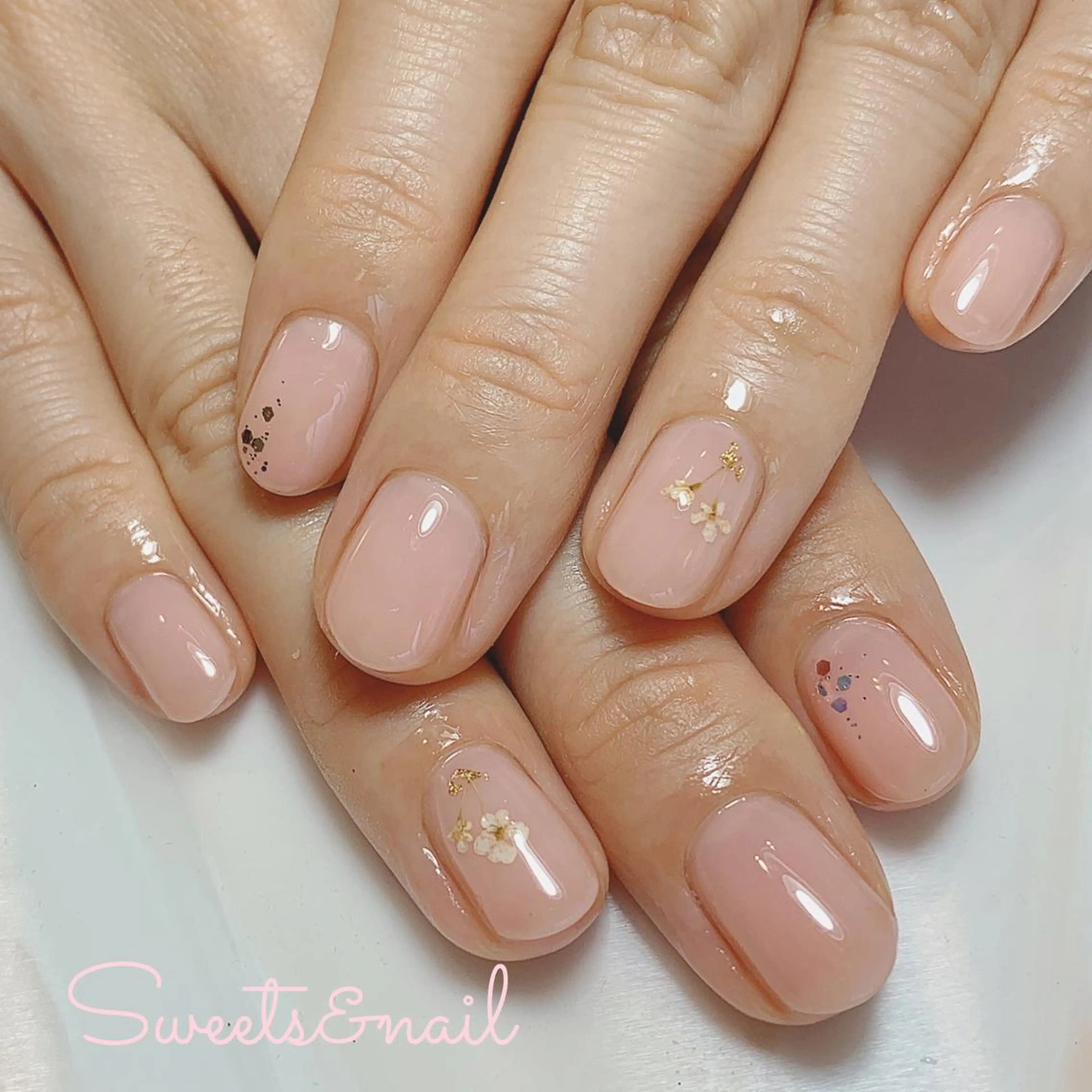 ネイル シンプルネイル Sweets＆ nail みなこのネイルデザイン