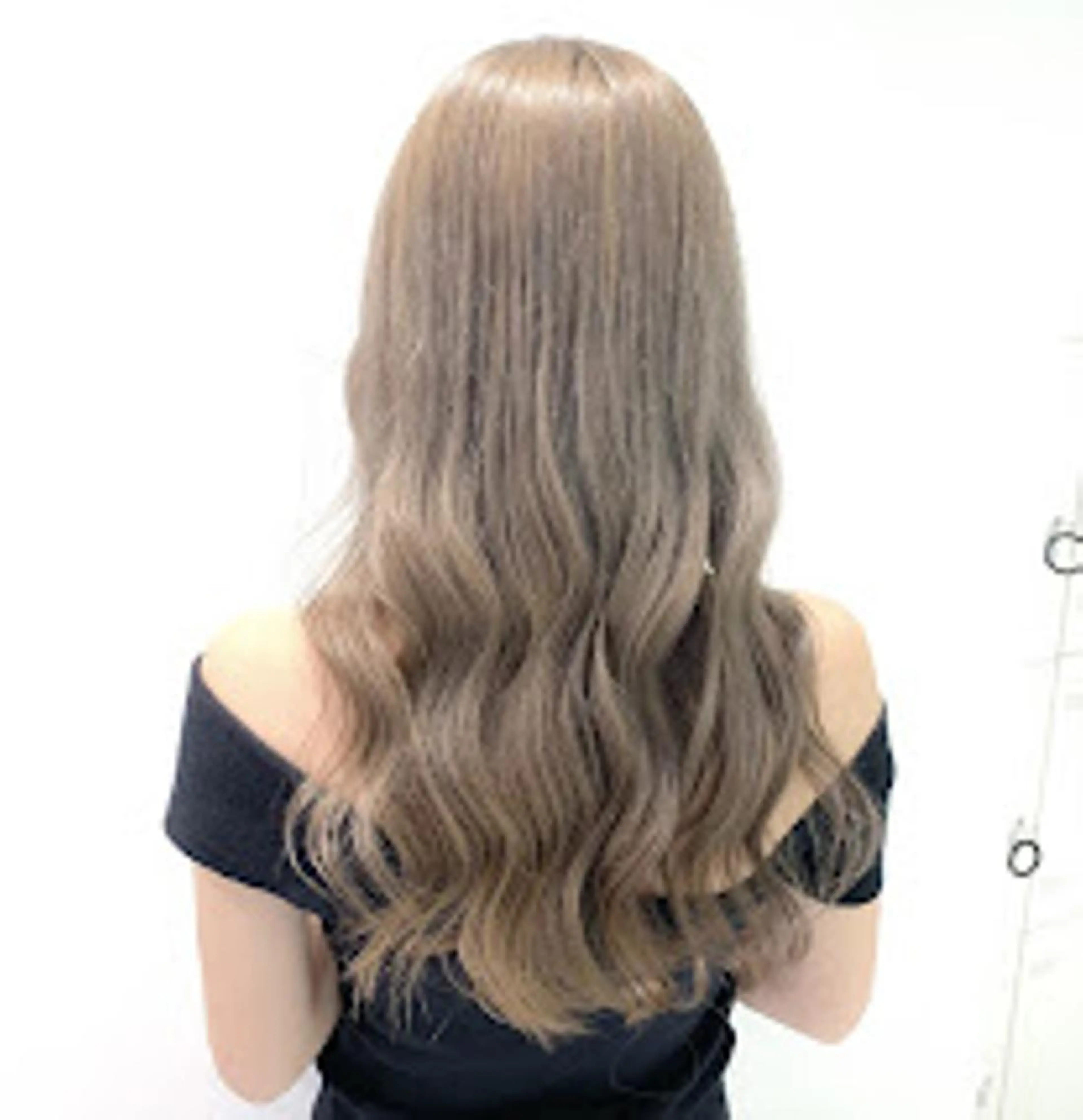 カラー official TUNE銀座🪞🪽のヘアスタイル