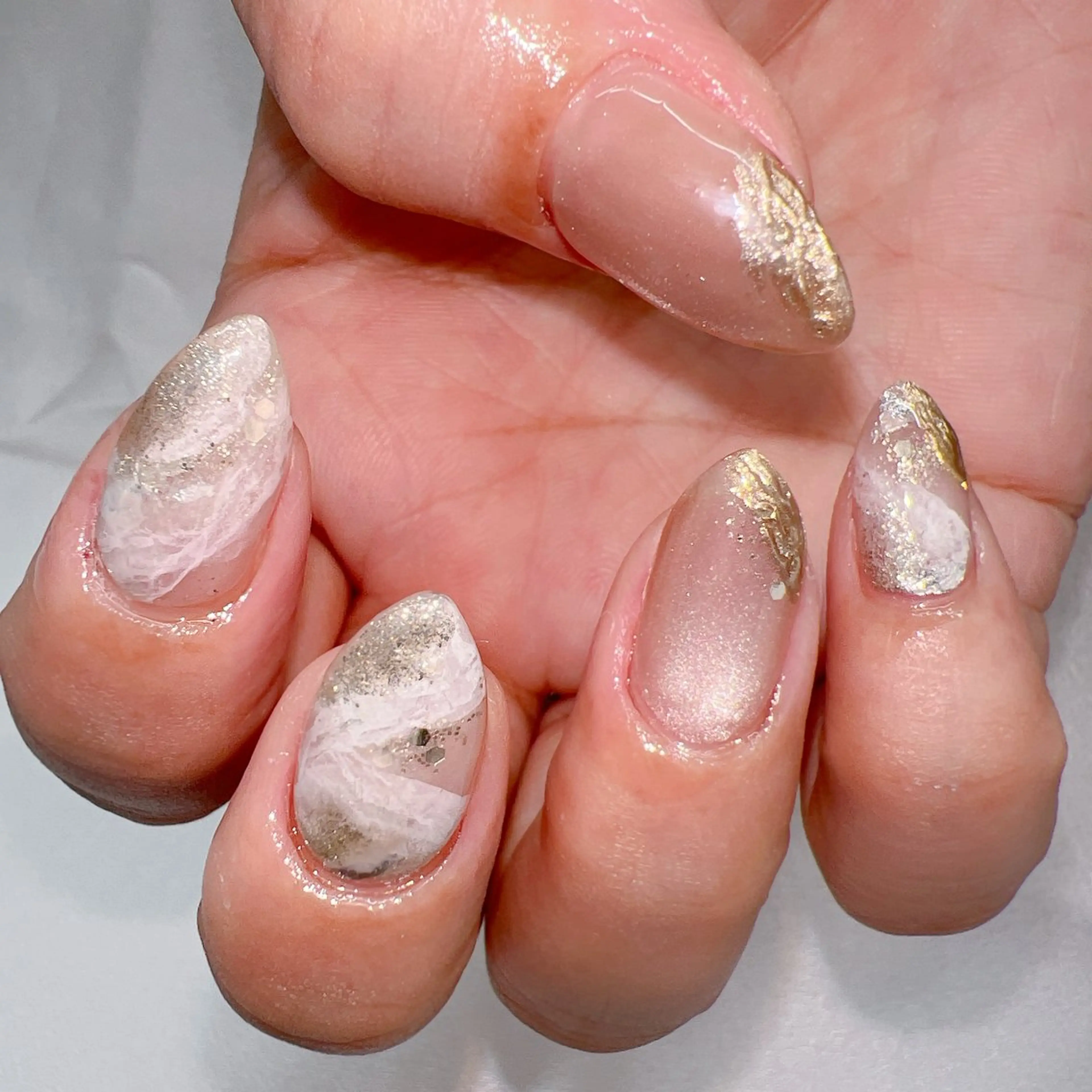 ネイル ハンドネイル Emi lyのネイルデザイン