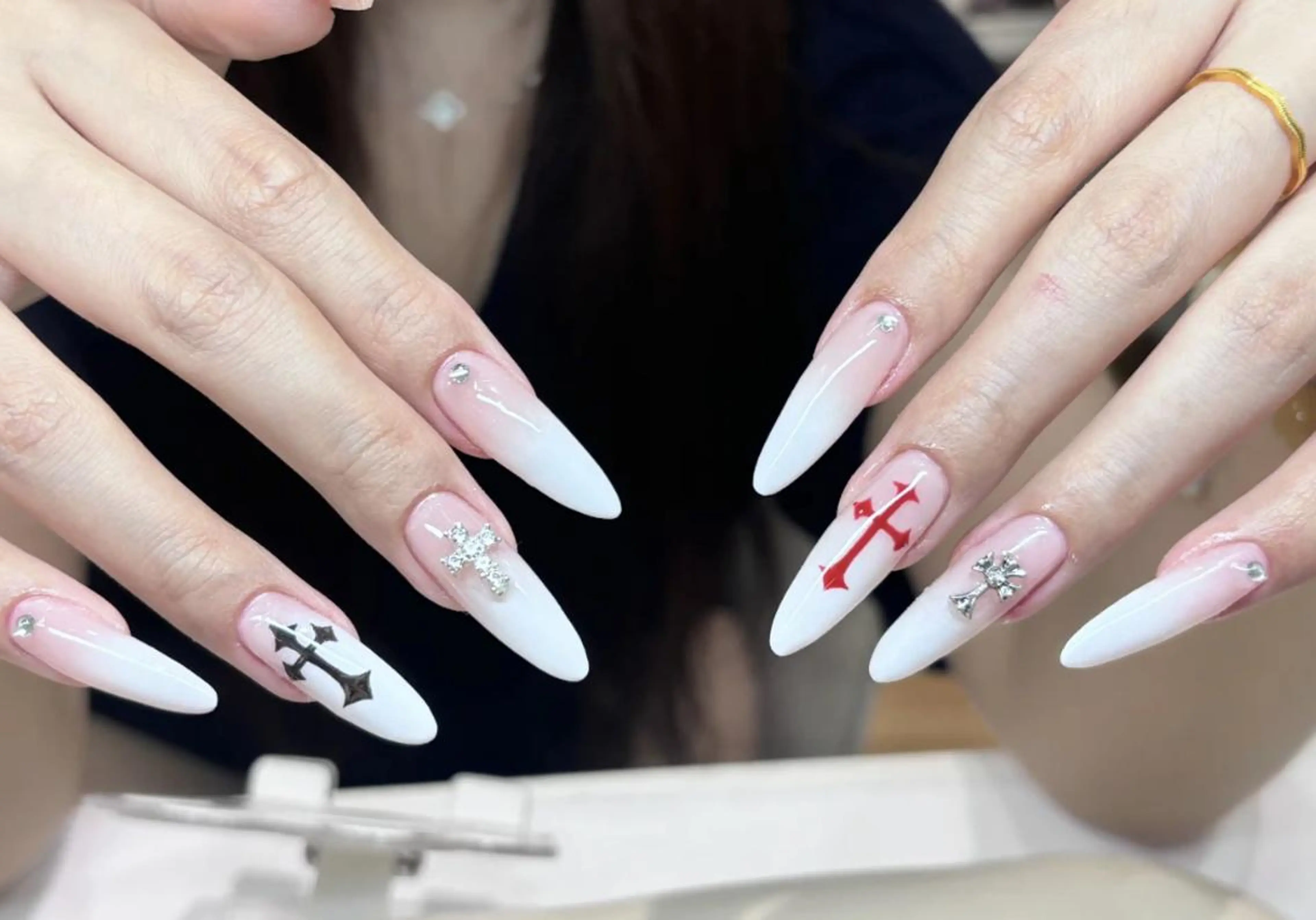 ネイル ハンドネイル Pure&Rich Nailのネイルデザイン