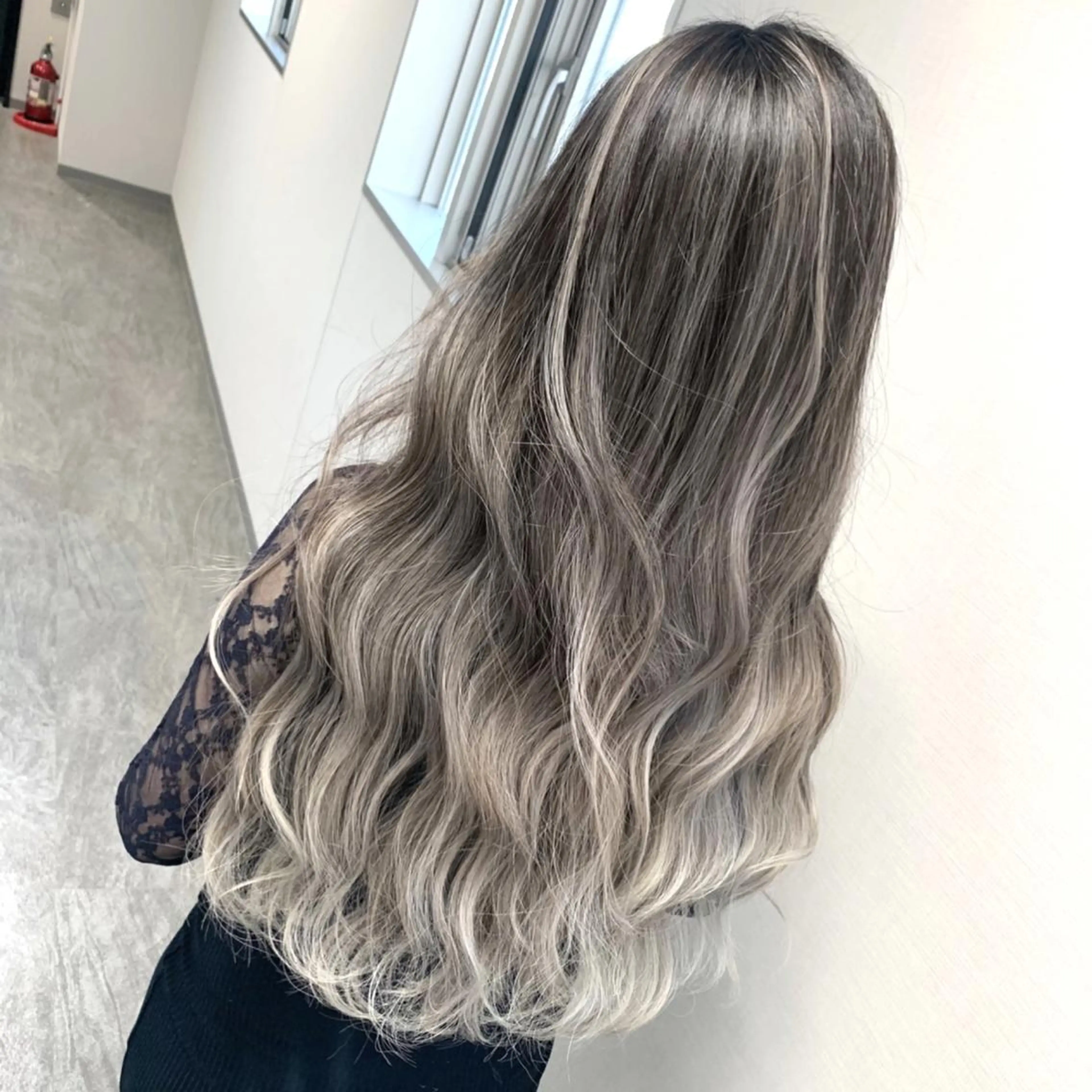 ロング 松井那津子 /ハイライトブリーチのヘアスタイル