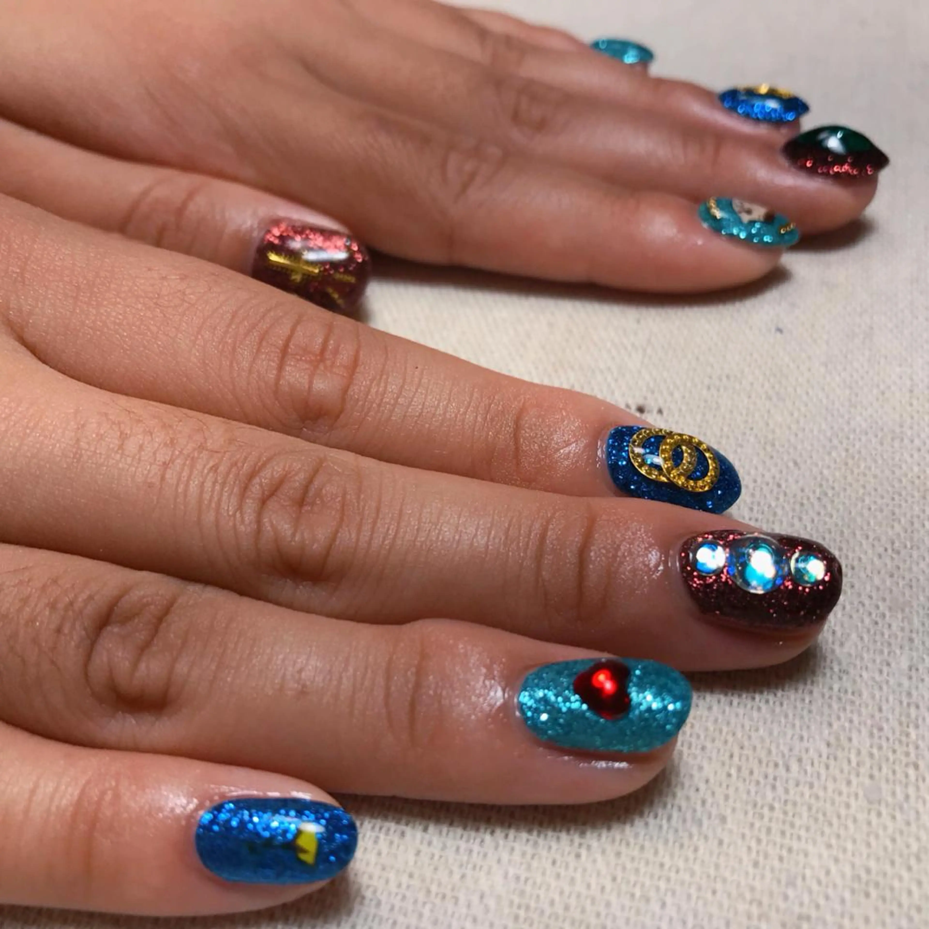 ネイル ハンドネイル 💅 Ai.のネイルデザイン