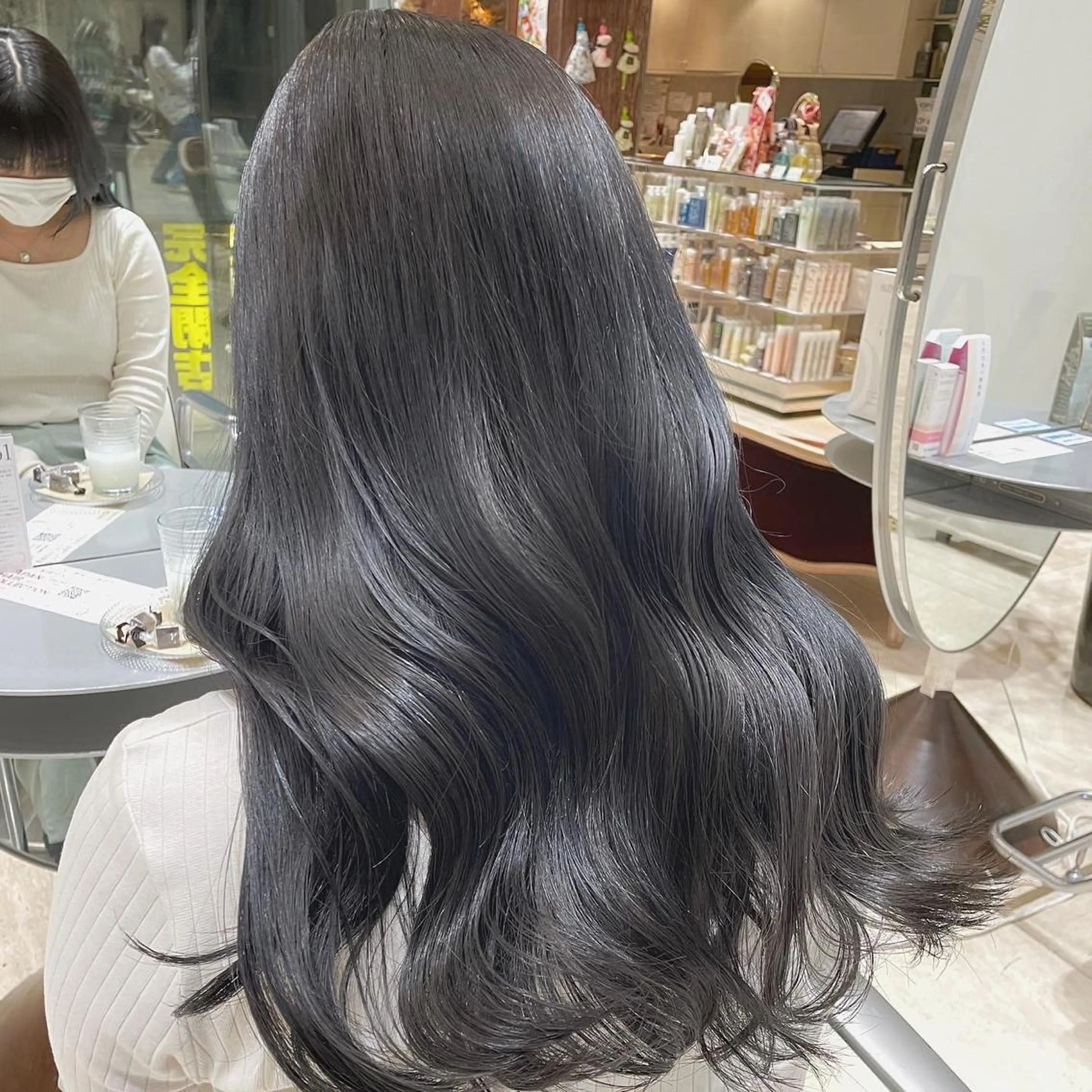 カラー 透明感カラー KURO/韓国ヘア /レイヤーカットのヘアスタイル