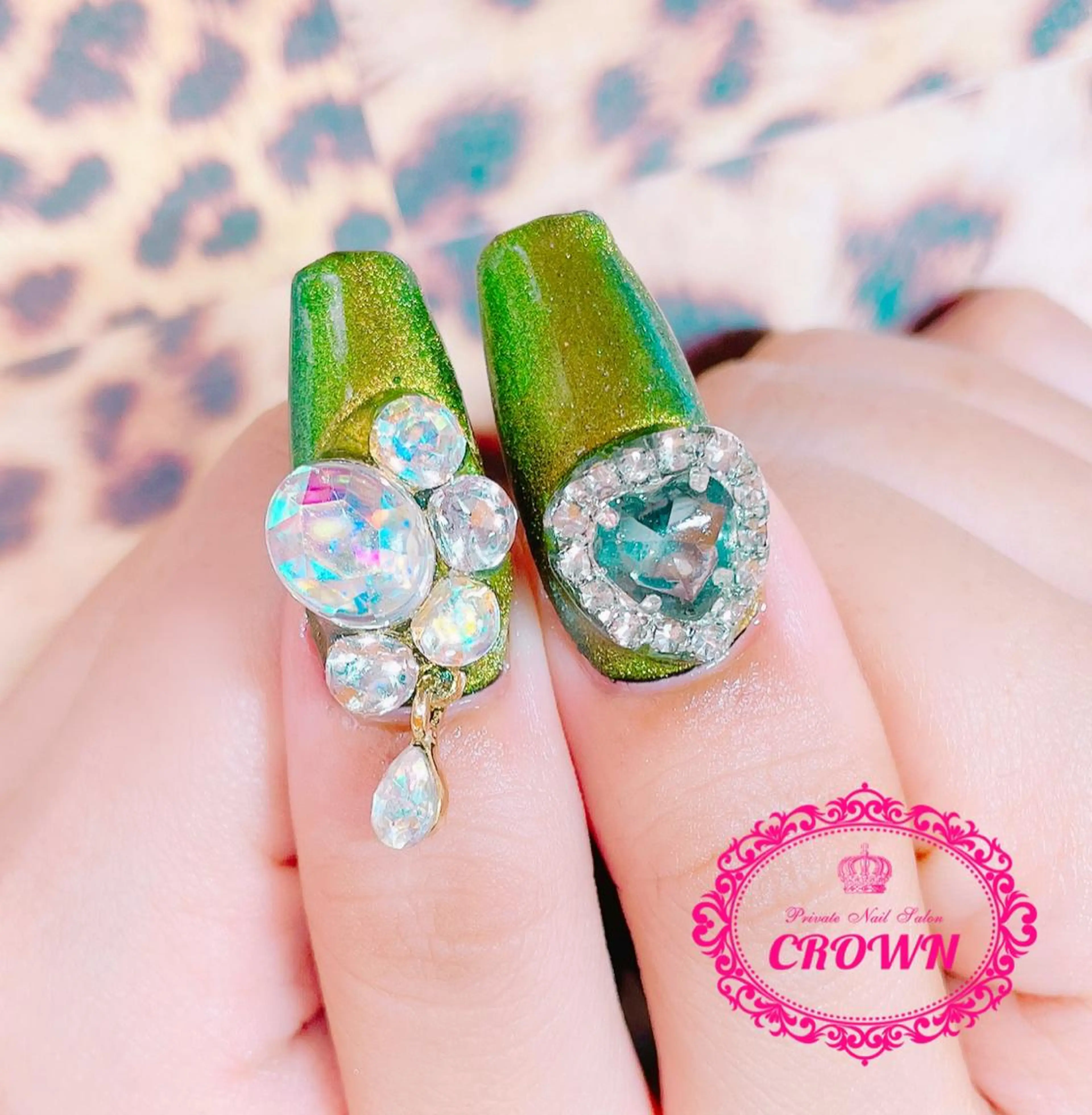 ネイル CROWN プライベートサロンのネイルデザイン