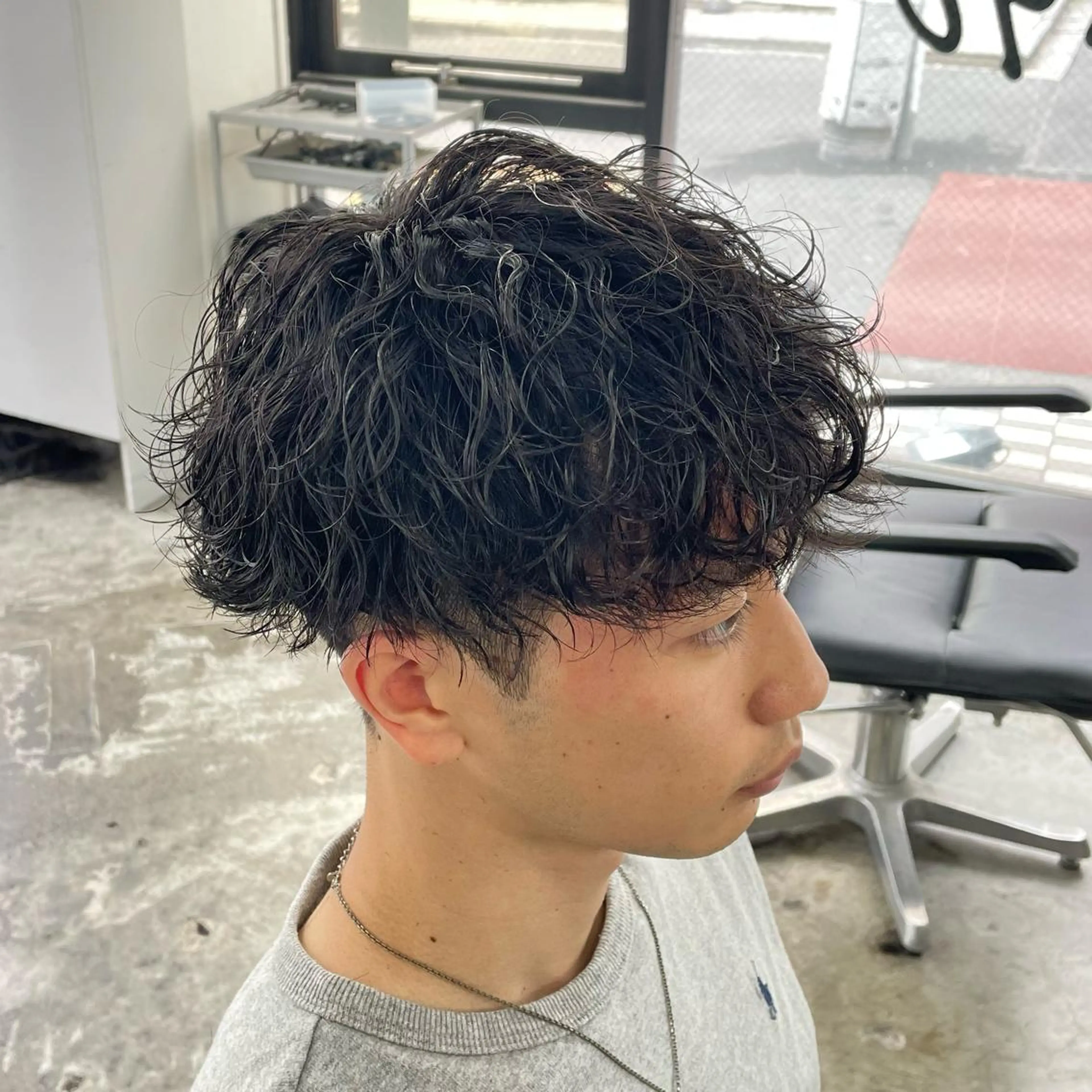 ショート パーマ メンズ 波巻きパーマ カット パーマ メンズ特化美容師/ 藤戸 椋のヘアスタイル