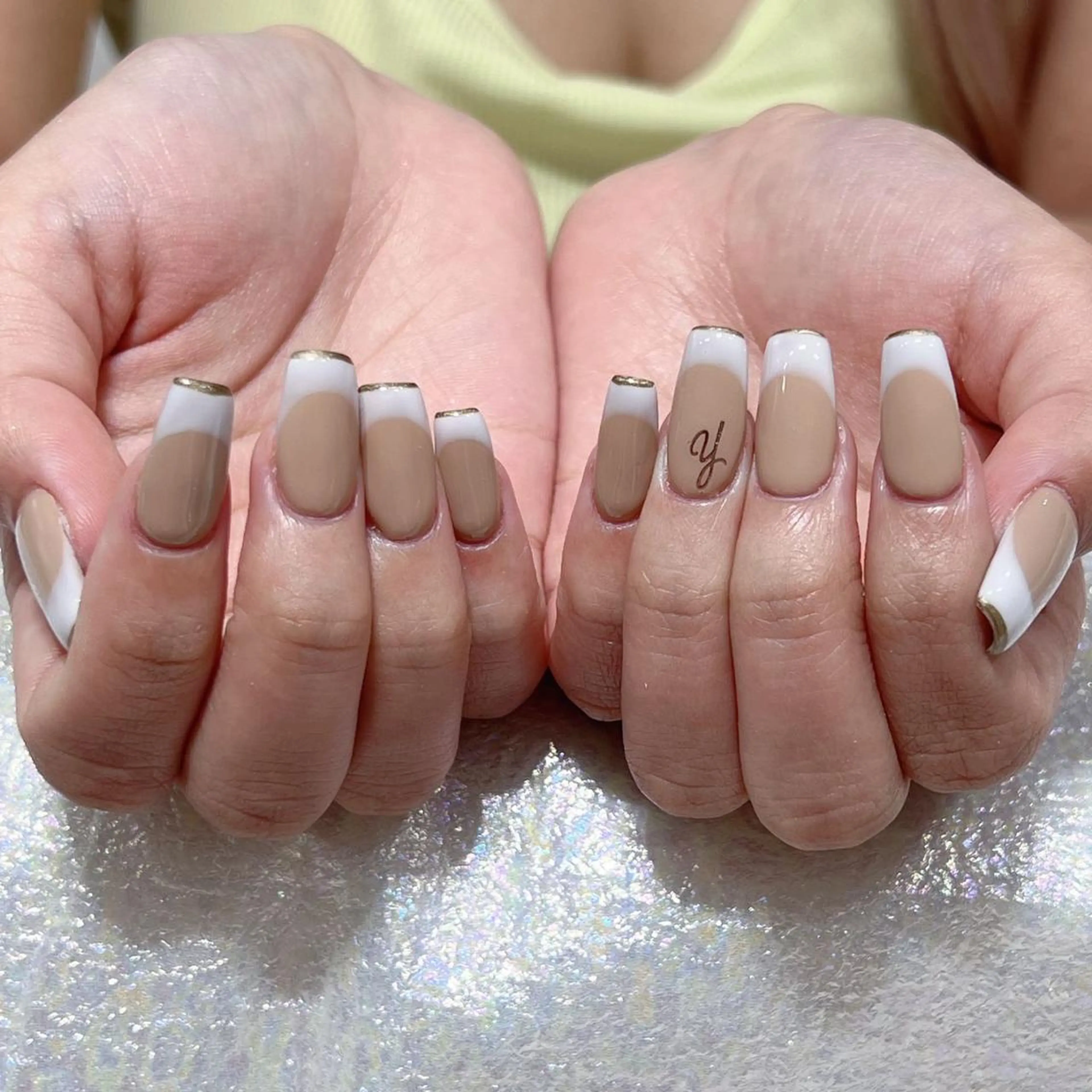 ネイル アートネイル 長さ出し ネイルチップ Queens ゲンのネイルデザイン