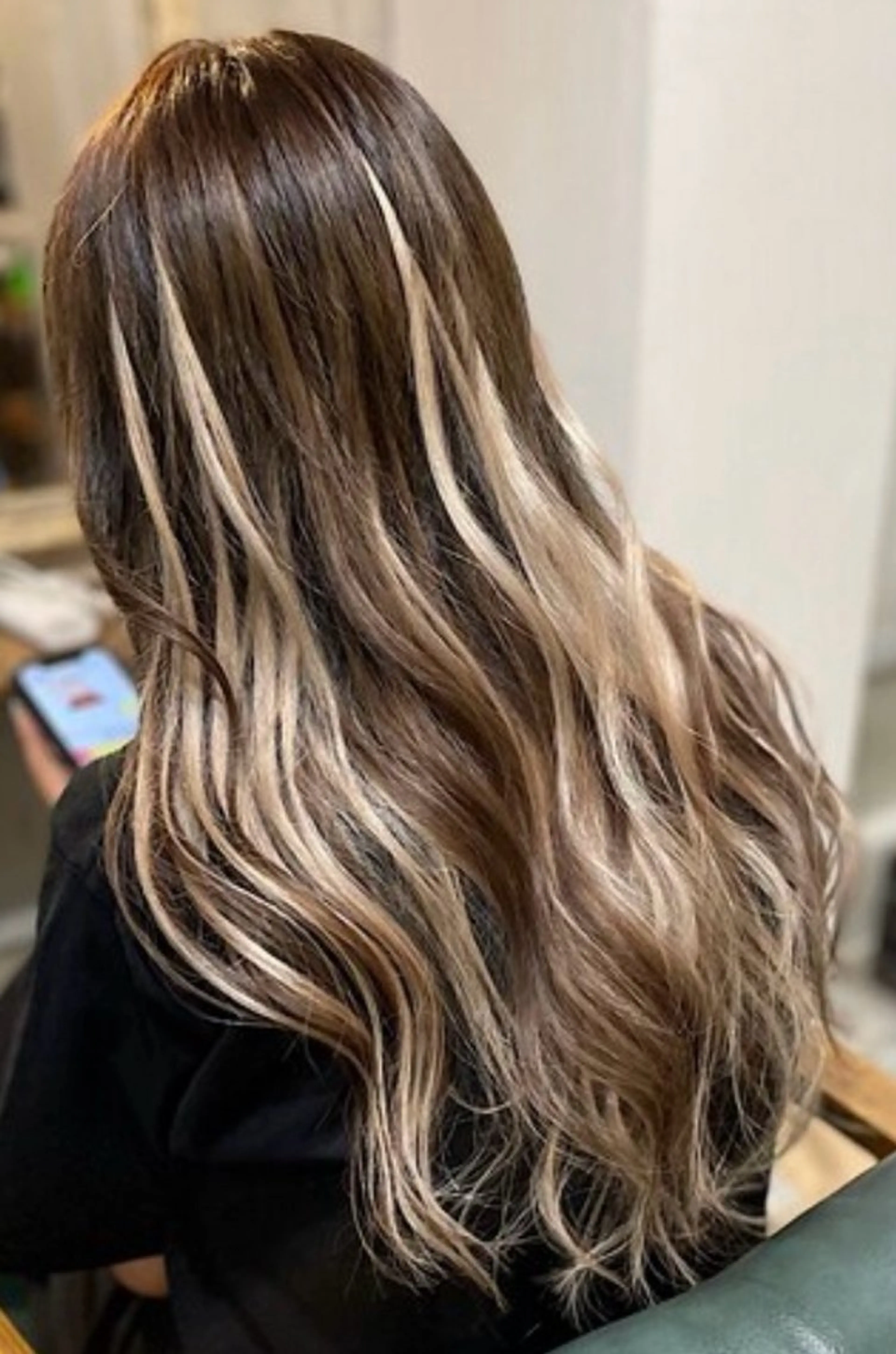 ロング カラー プルエクステ シールエクステ 黒髪 ブリーチ ダブルカラー 💎ルフレ歌舞伎町 💎プルエクステのヘアスタイル