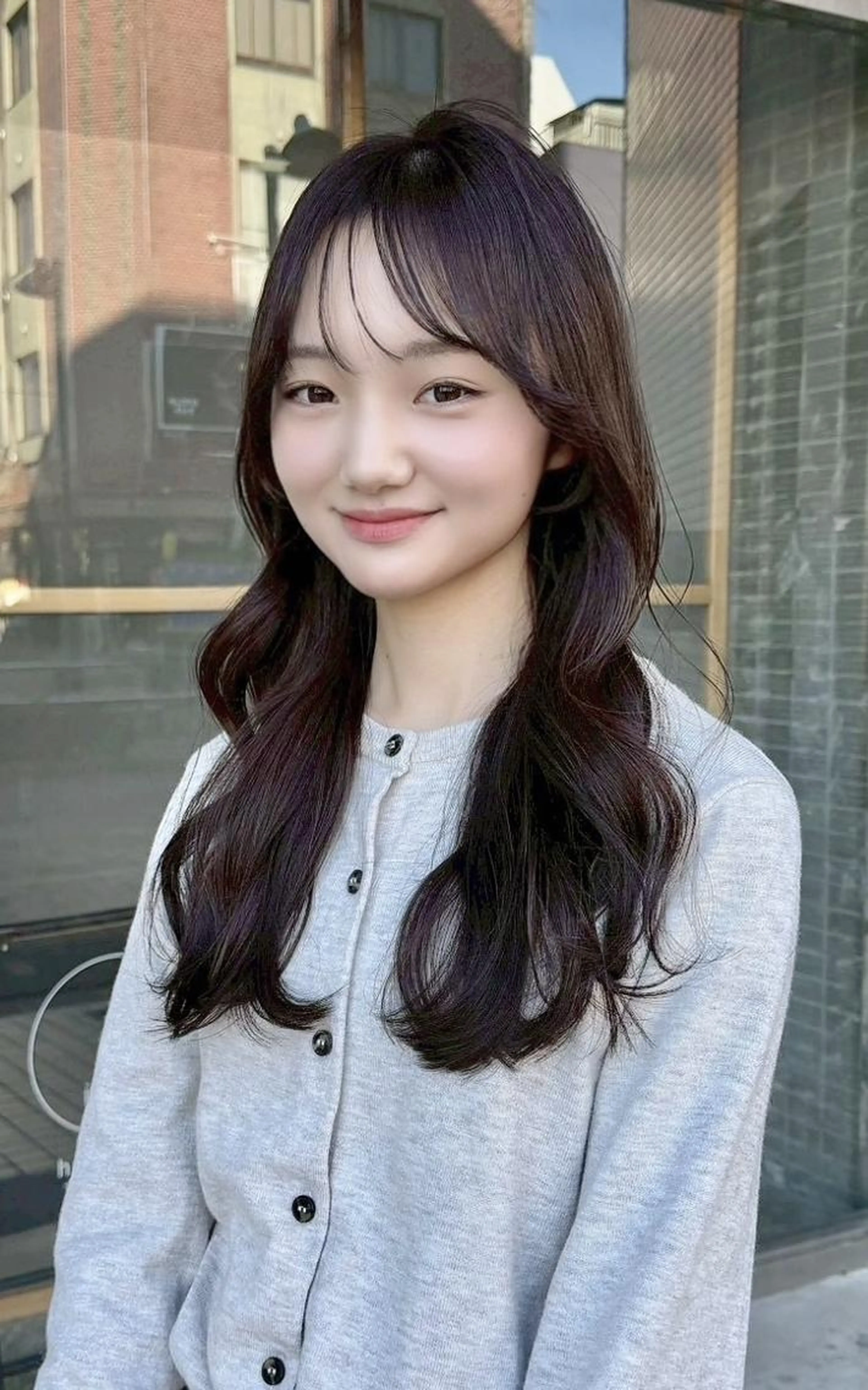 《平日限定》人気メニュー🩰🩵顔まわりカット＋透明感カラー＋保湿トリートメント🫧＋コテ巻き仕上げ🩵の写真