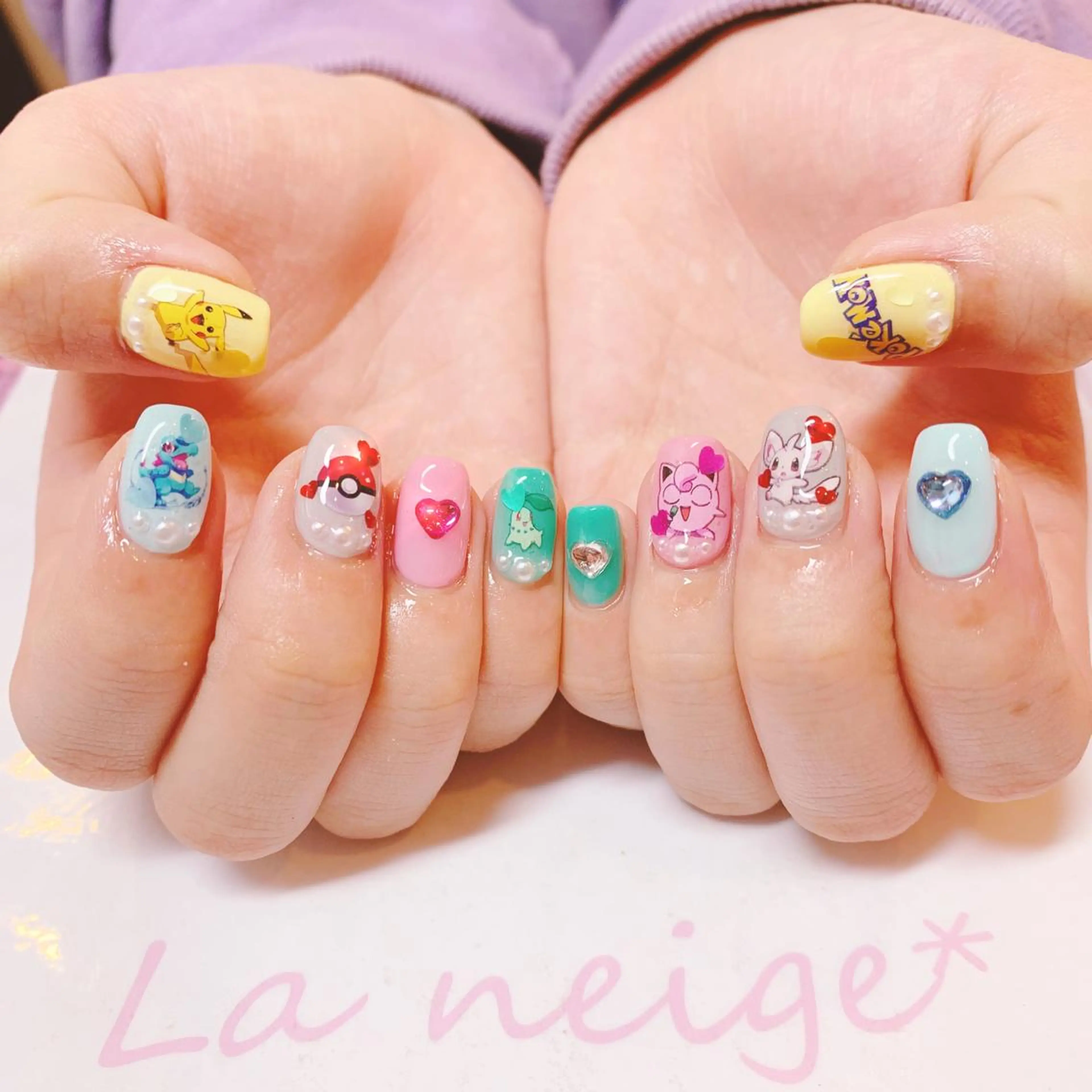 ネイル La neige* yuki 🥯🍑のネイルデザイン