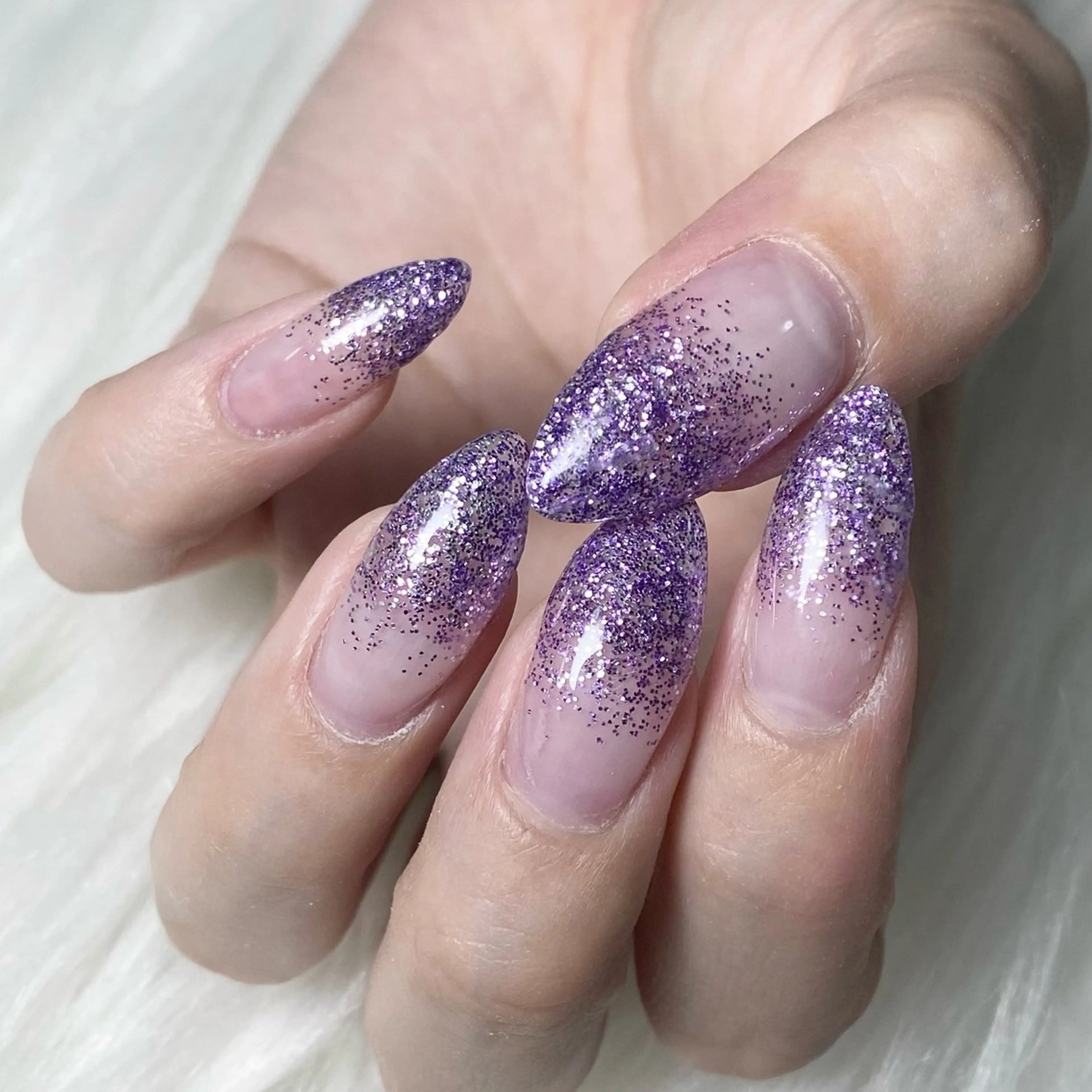 ネイル ⁸ᵃᵖᵖʸ🐝⋆゜ MöEのネイルデザイン