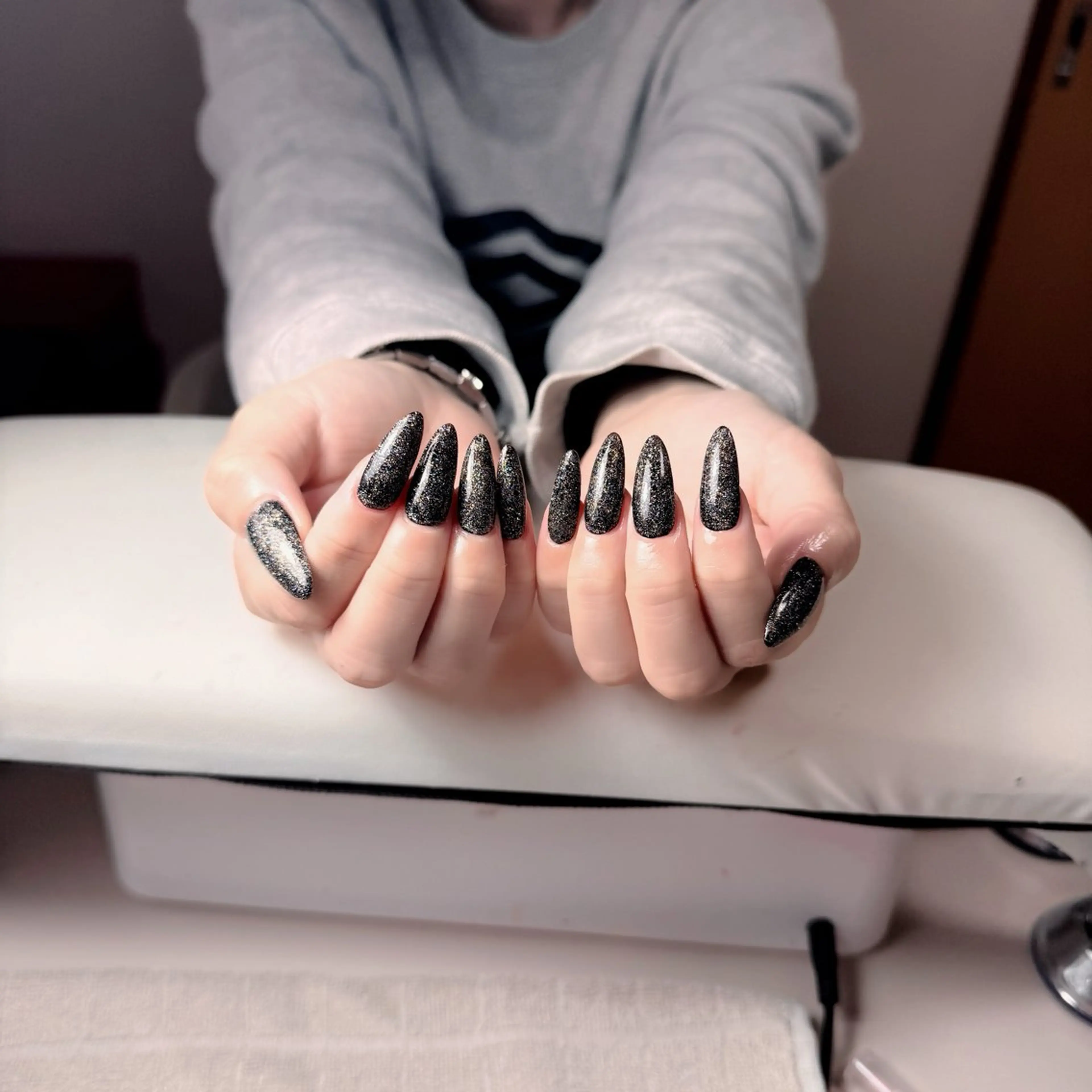 ネイル チークネイル フレンチネイル グラデーション 韓国ネイル マグネットネイル ハンドネイル Hana nail所属・Hana Nailのネイルデザイン