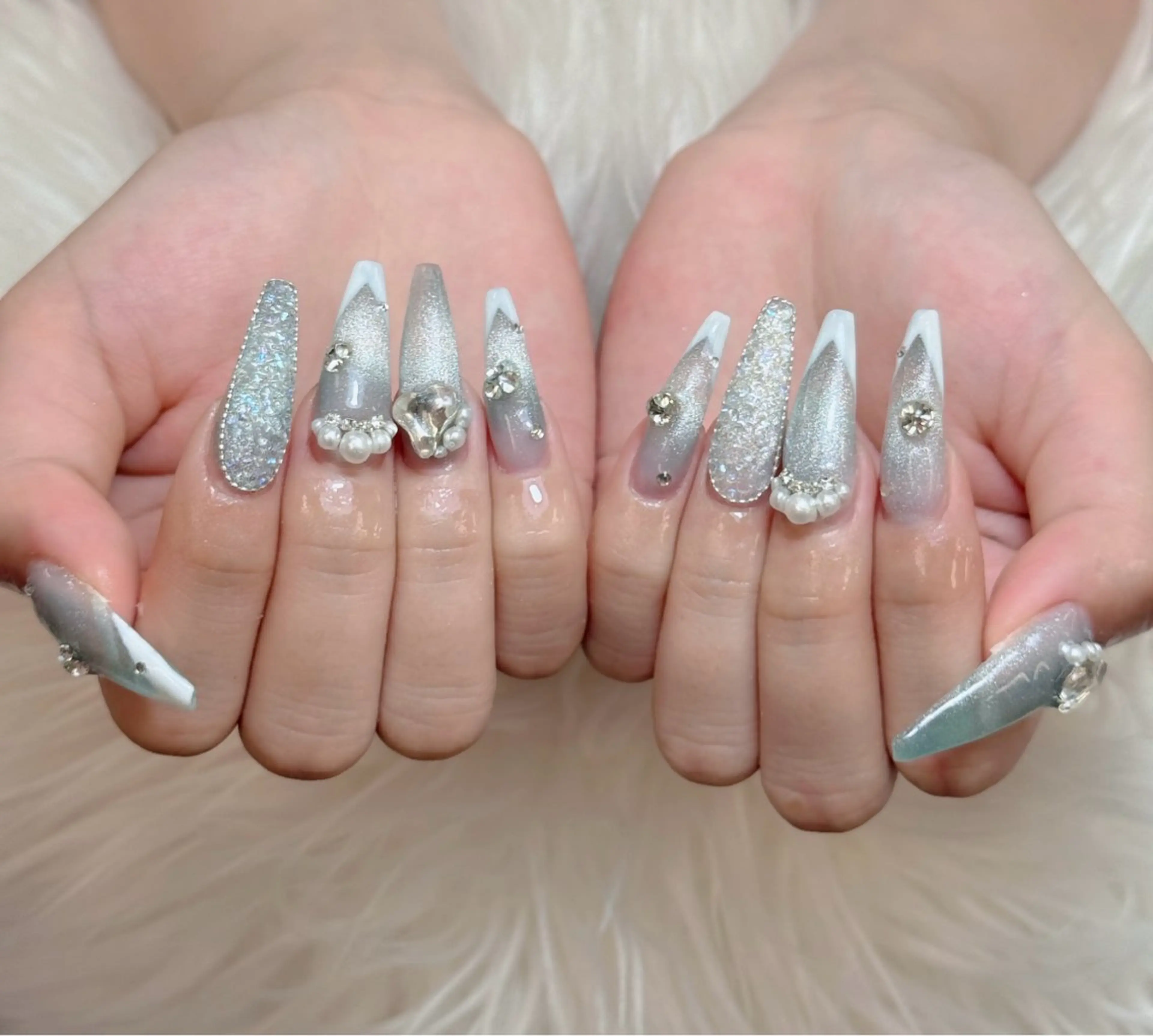 ネイル フットネイル フレンチネイル グラデーション 韓国ネイル ロングネイル Hani Nail Salonのネイルデザイン