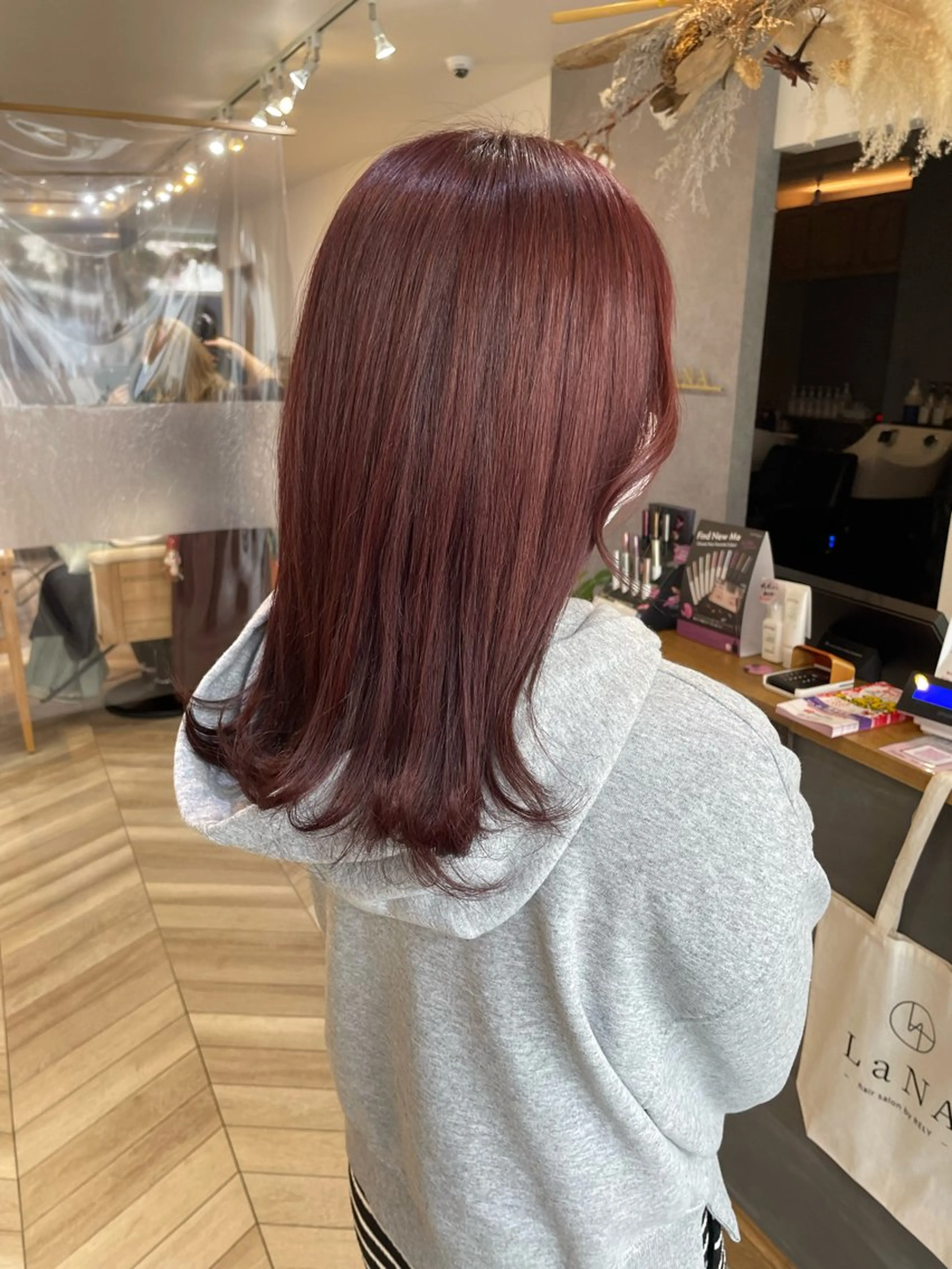 セミロング 永井 瑞穂のヘアスタイル