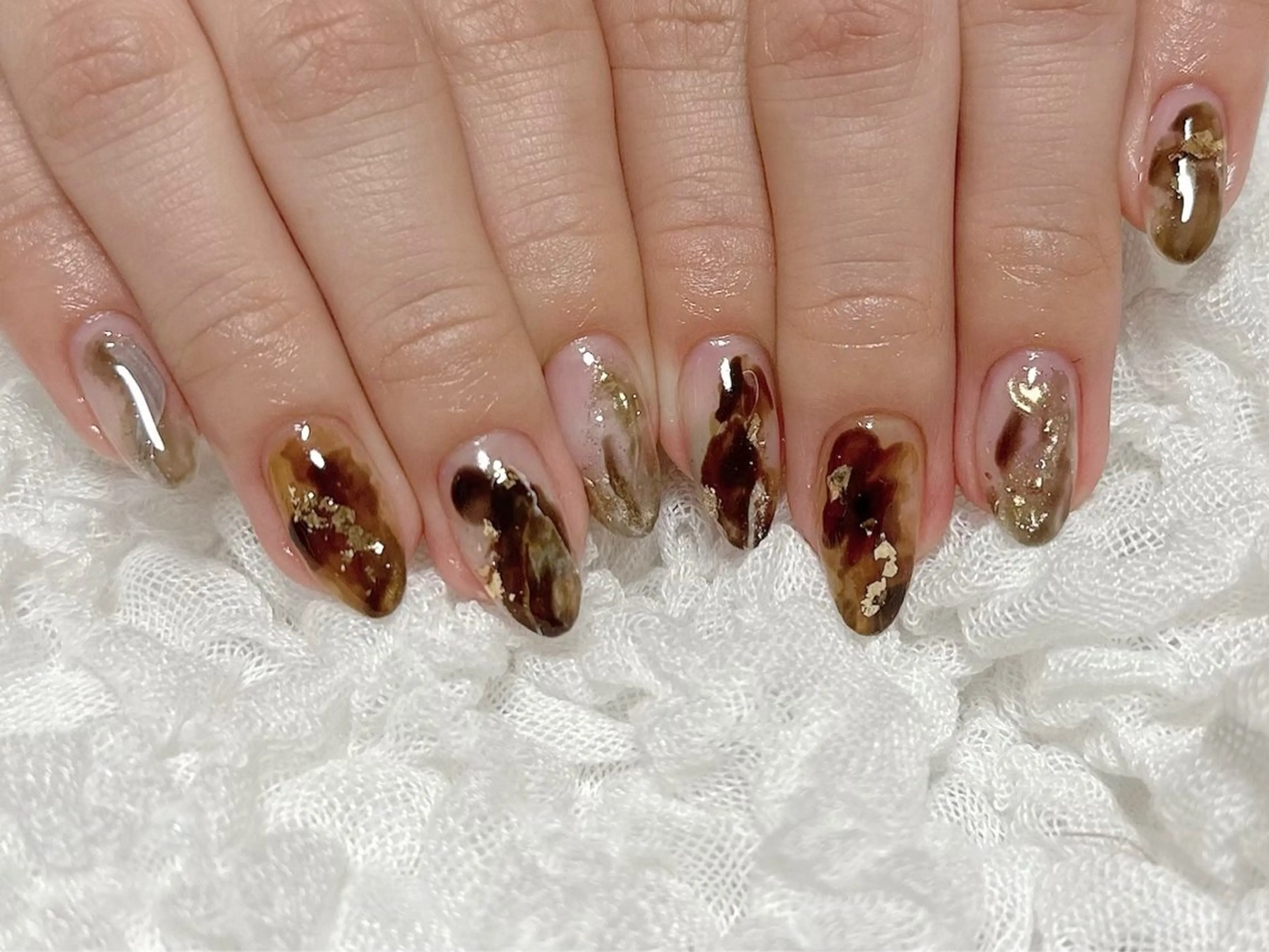 ネイル ニュアンスネイル ハンドネイル フットネイル ハンドケア Beauty Salon LUMIAS <ビューティーサロン ルミアス>所属・LUMIAS 🪽 Miyuki.のネイルデザイン