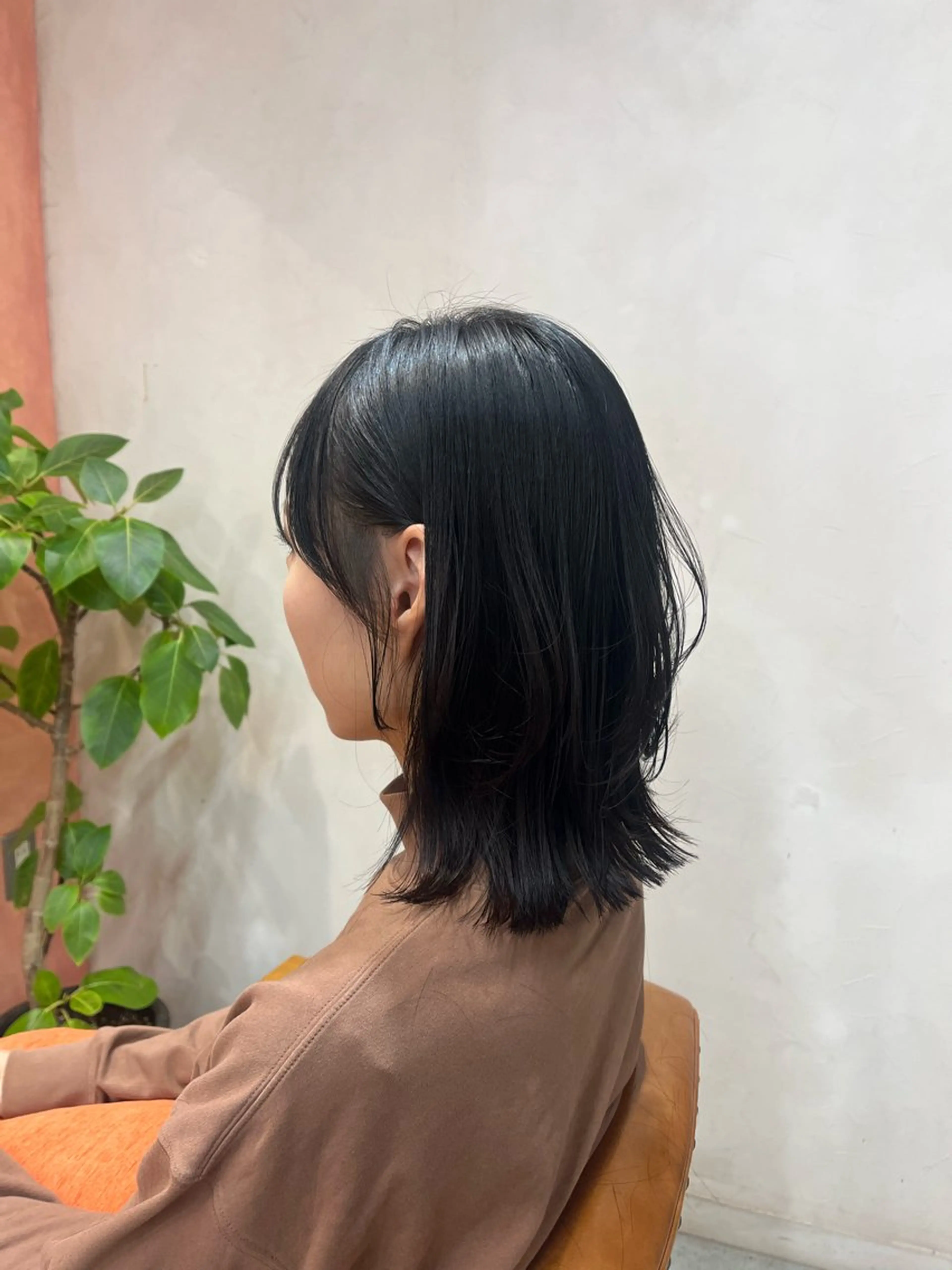 ミディアム レイヤーカット Elilume所属・瀧澤 美月のヘアスタイル