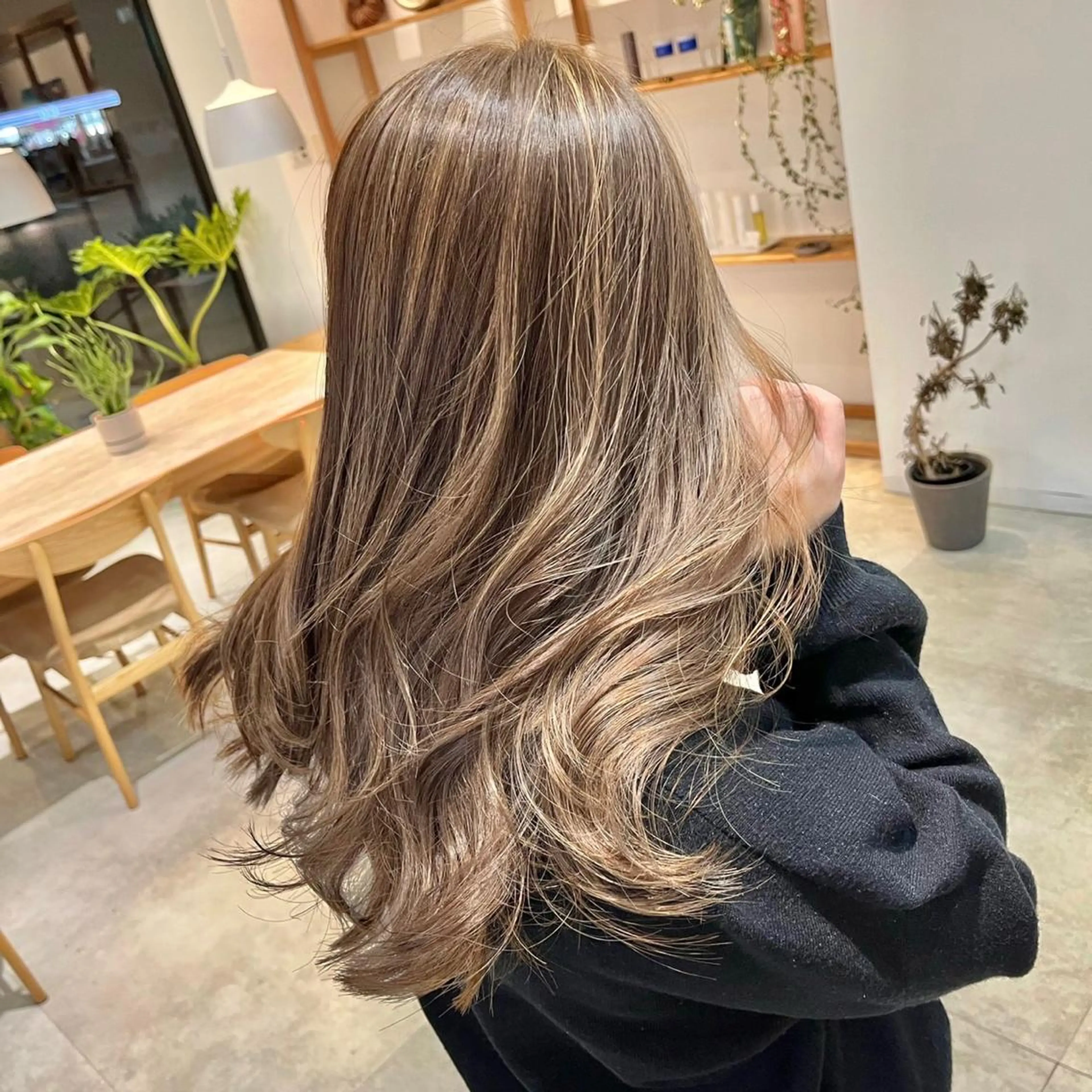 ロング カラー カット ヘアカラー トリートメント 透明感/ ハイライト/竹中涼のヘアスタイル