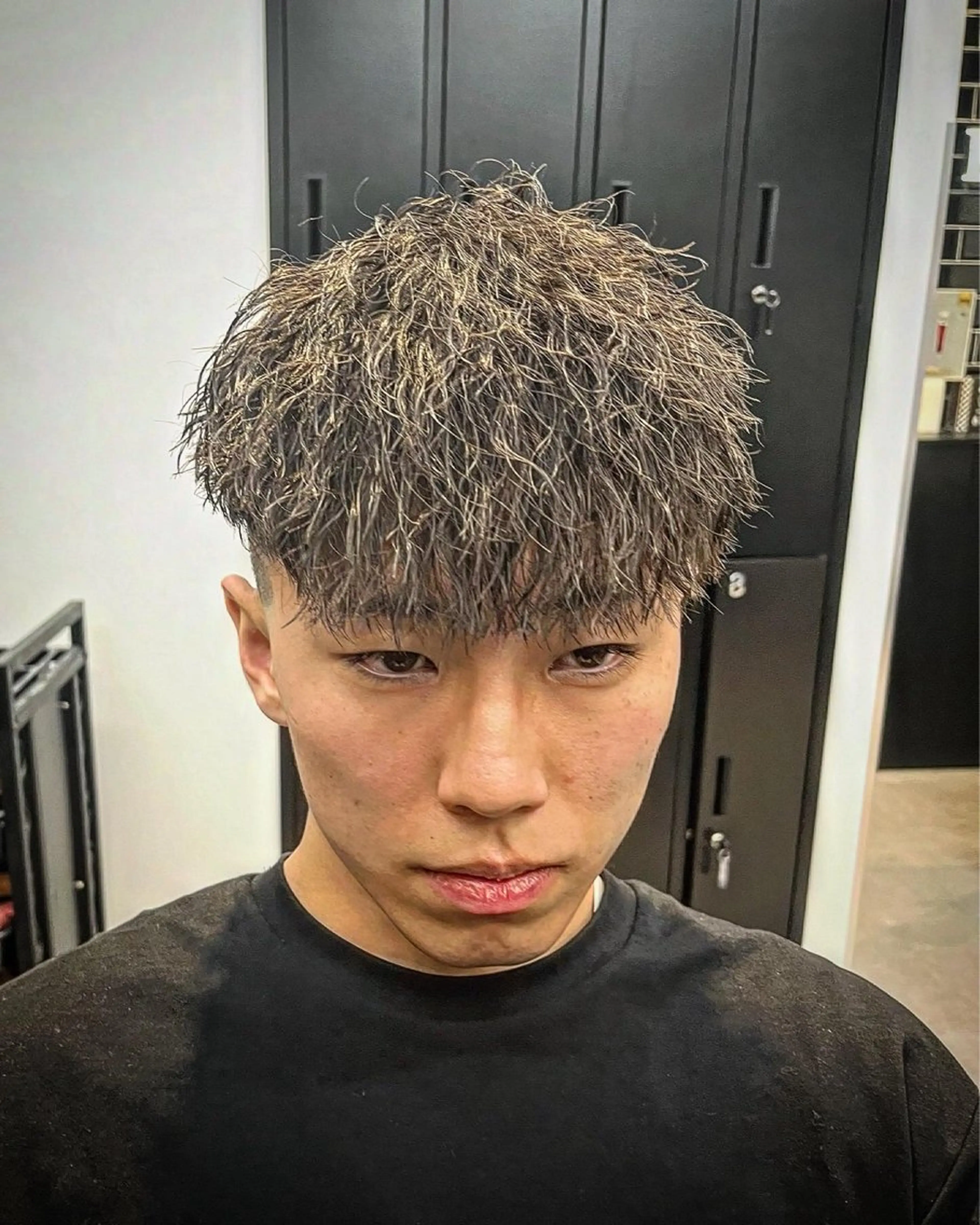 ショート パーマ ヘアアレンジ メンズ フェードカット スキンフェード 刈り上げ men'slapis YUTOのヘアスタイル