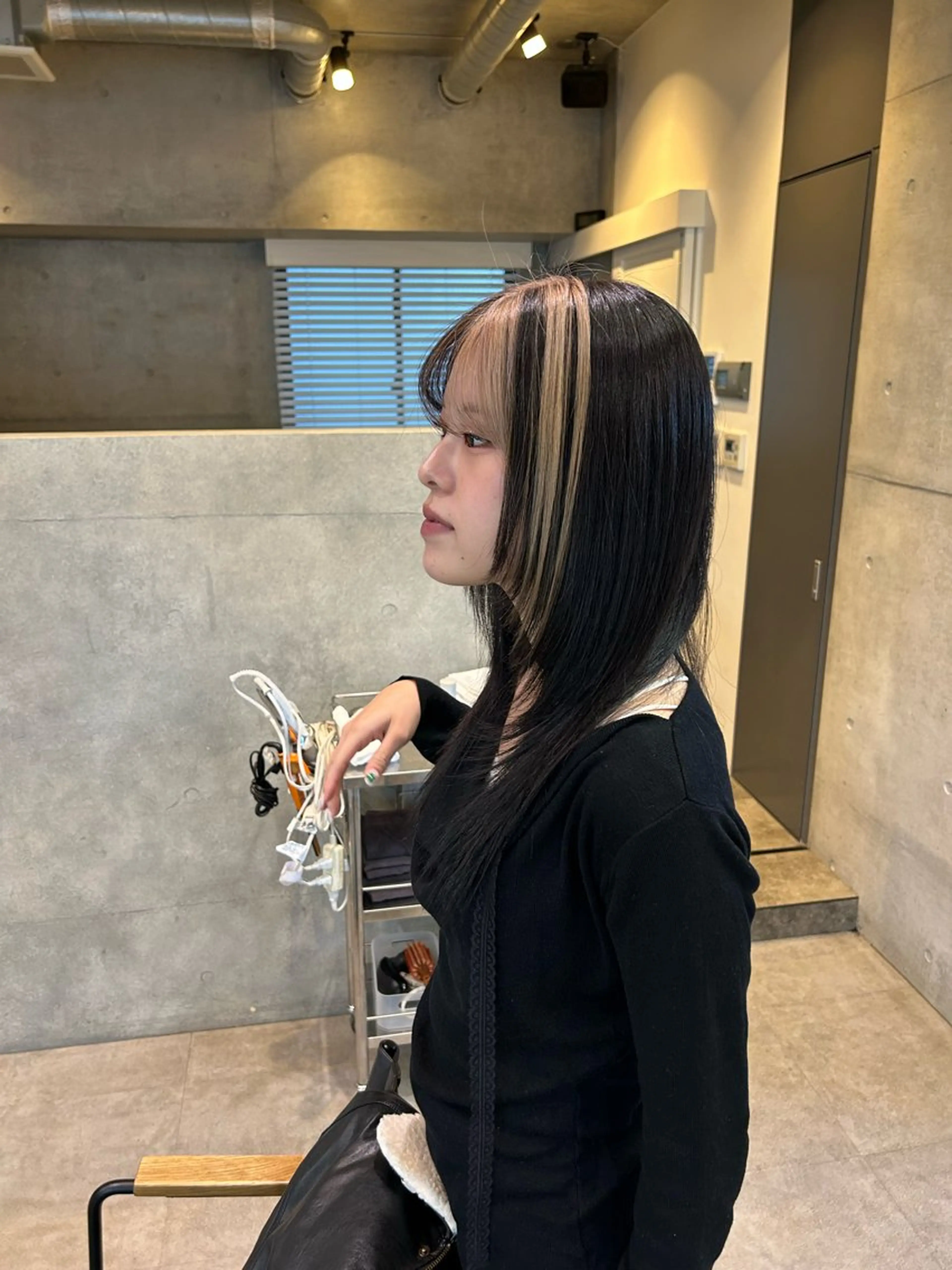 【ミニモ学割U24】学生限定価格❕❕ポイント、インナーブリーチカラー🌐🌟の写真