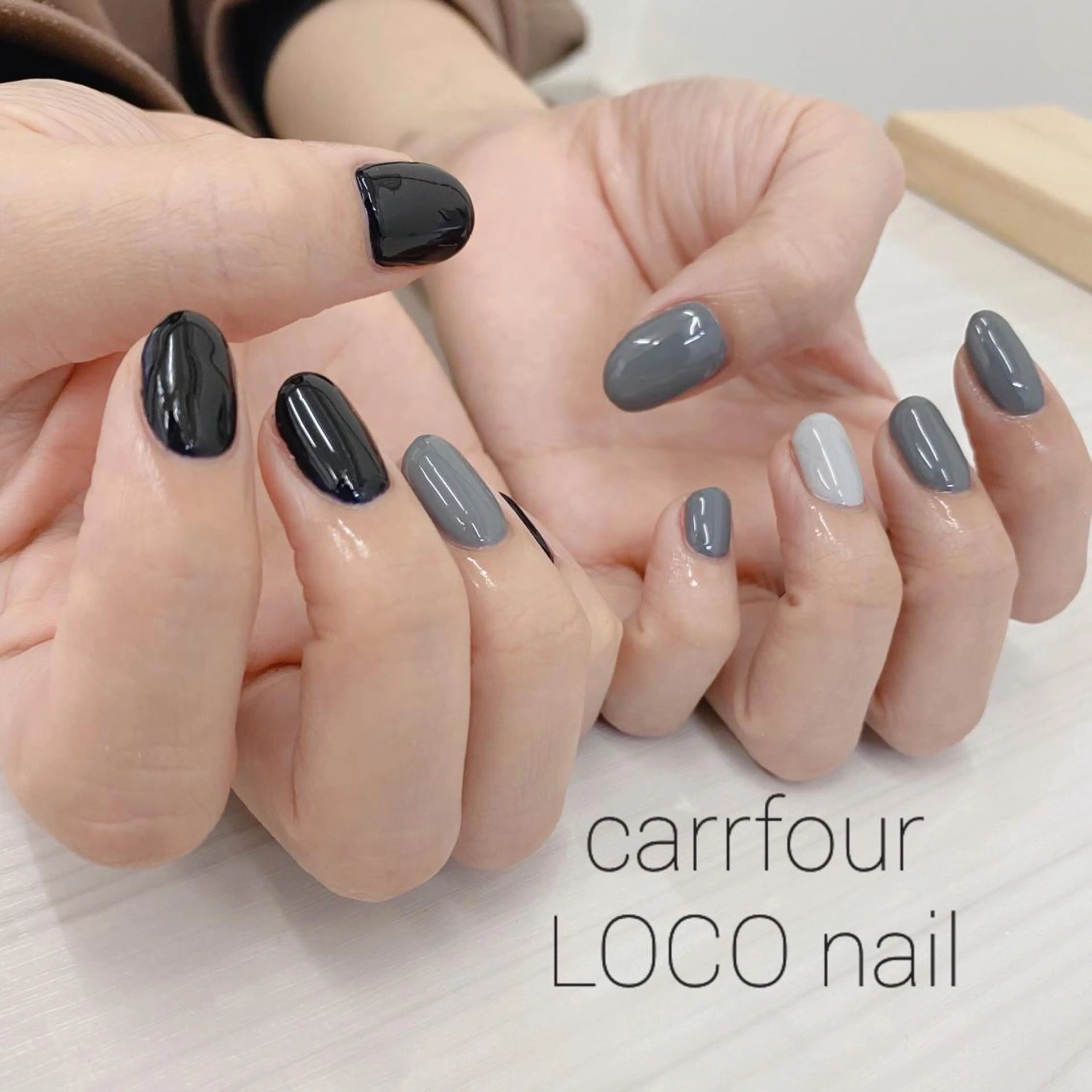 ネイル シンプルネイル 中村 麻衣のネイルデザイン