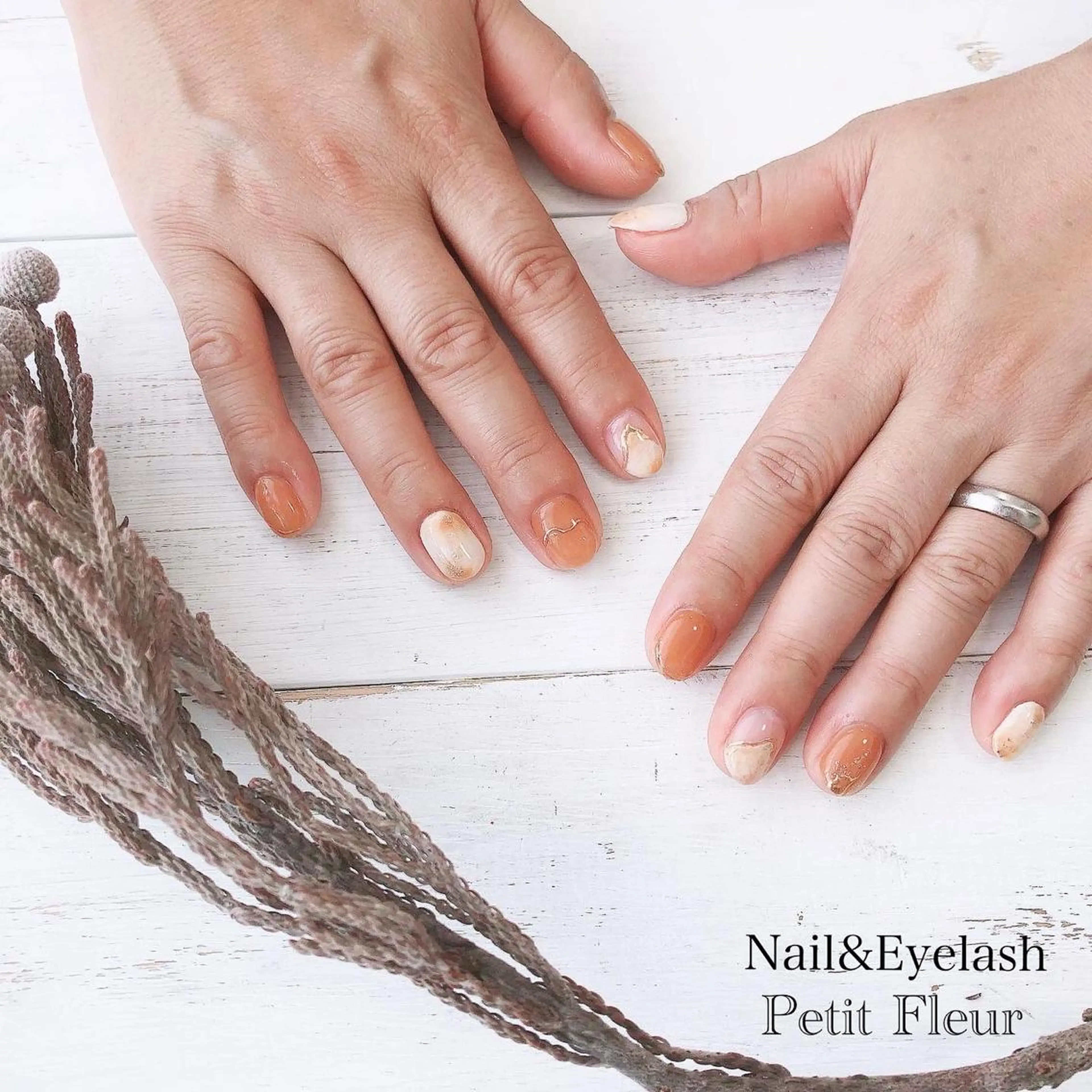 ネイル Petit Fleur所属・青柳 亜梨奈のマツエク・マツパデザイン