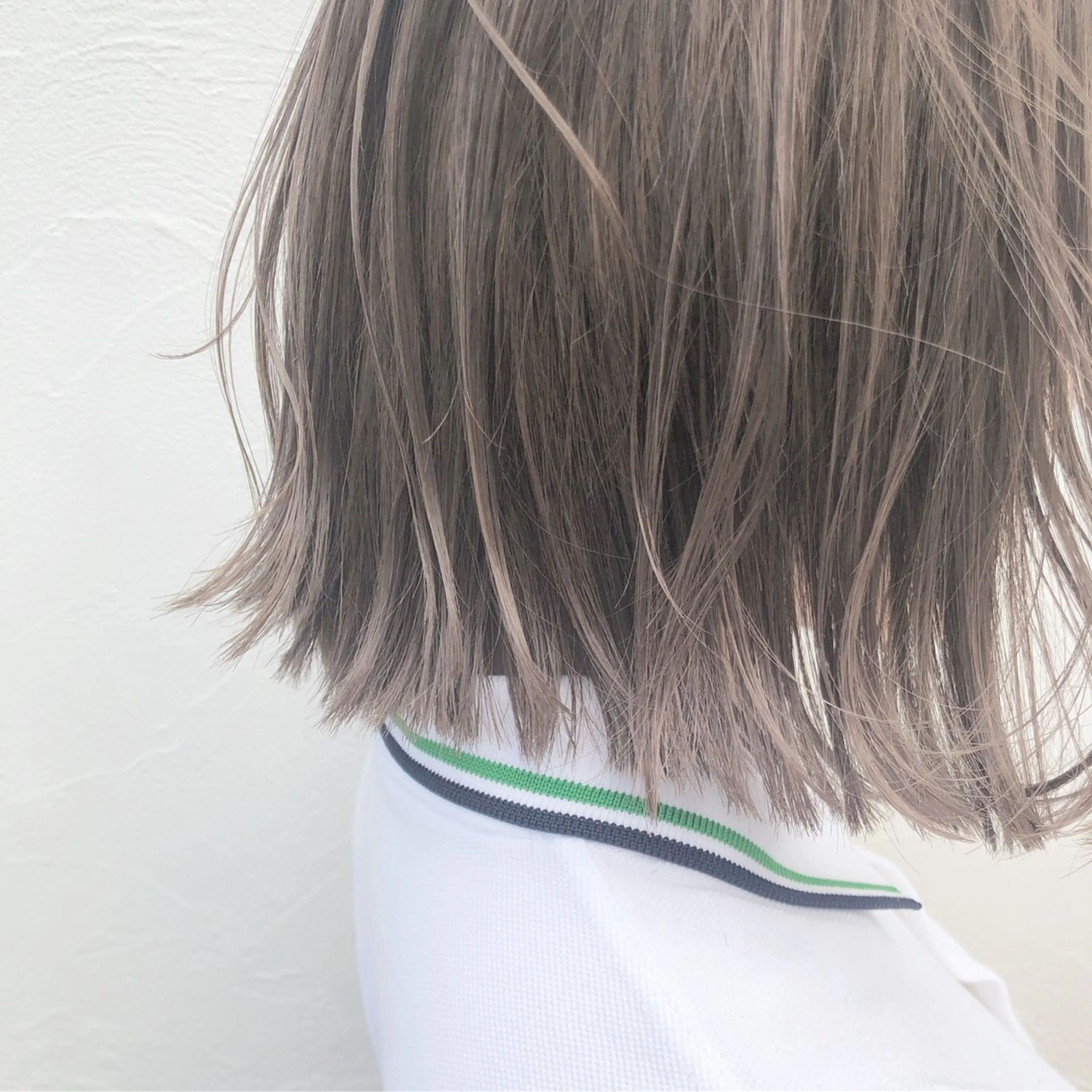 ショート カラー パーマ ヘアアレンジ 切りっぱなしボブ ボブ レイヤーカット ローレイヤー カット ヘアカラー トリートメント 【ツヤ髪美容師】 ツダケイスケのヘアスタイル