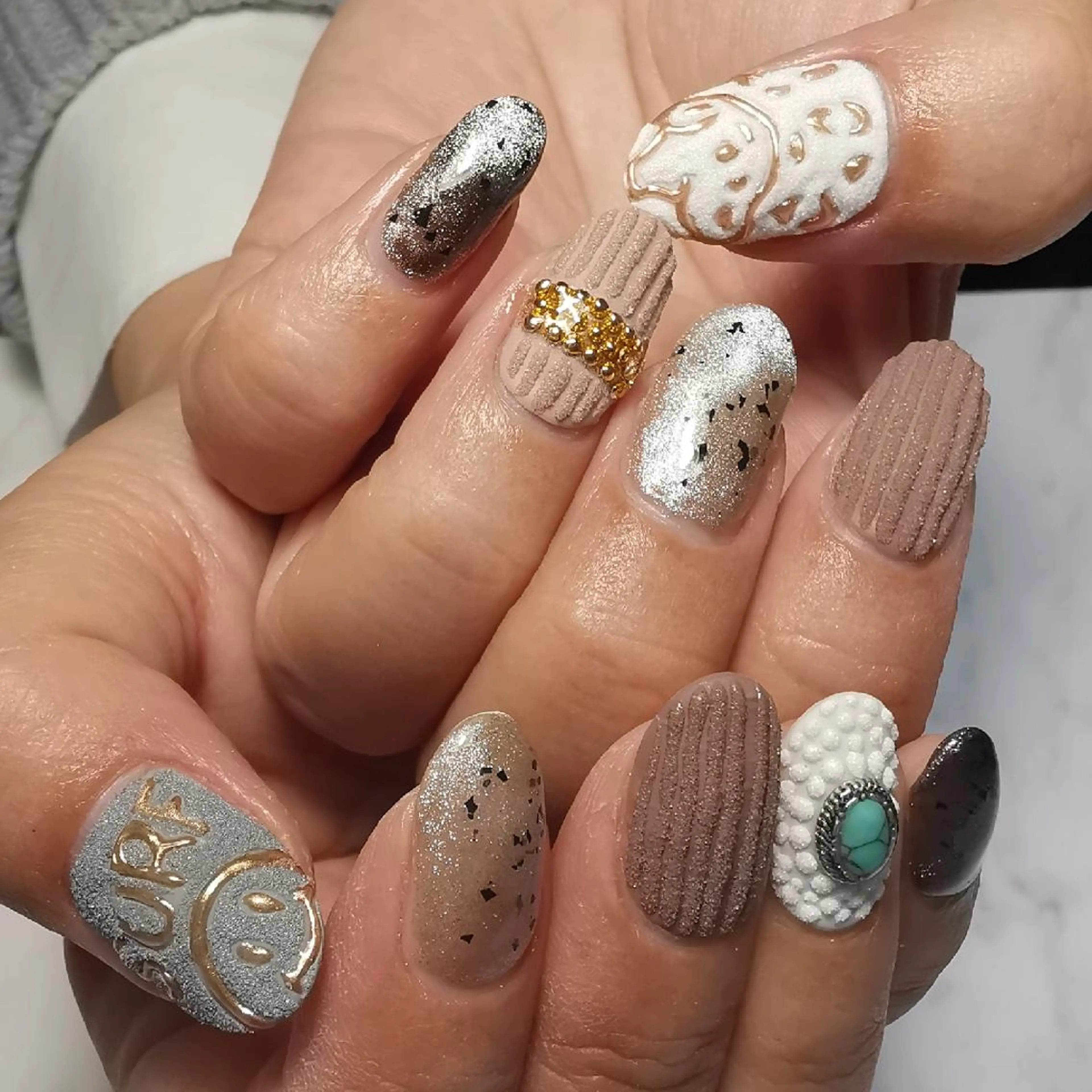 ネイル 持ち込み ハンドネイル reve あやののネイルデザイン