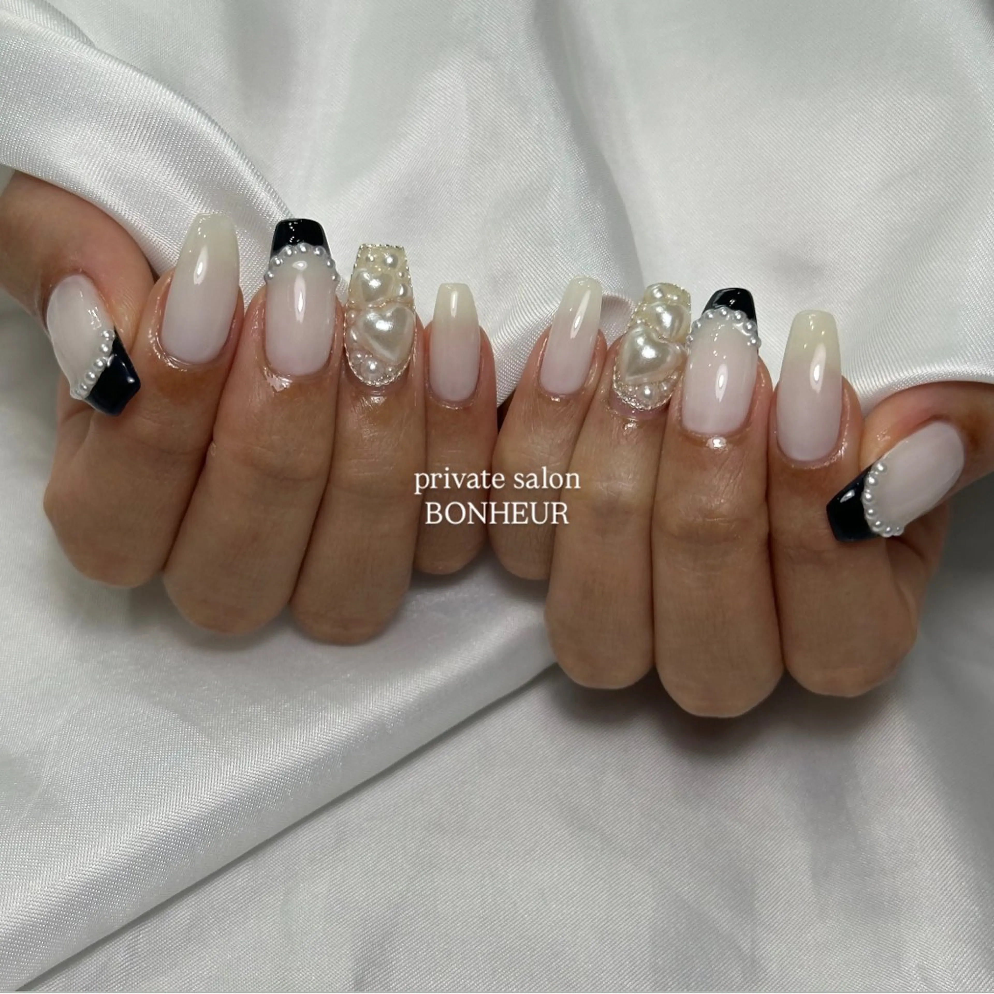 ネイル ハンドネイル BONHEUR Annaのネイルデザイン