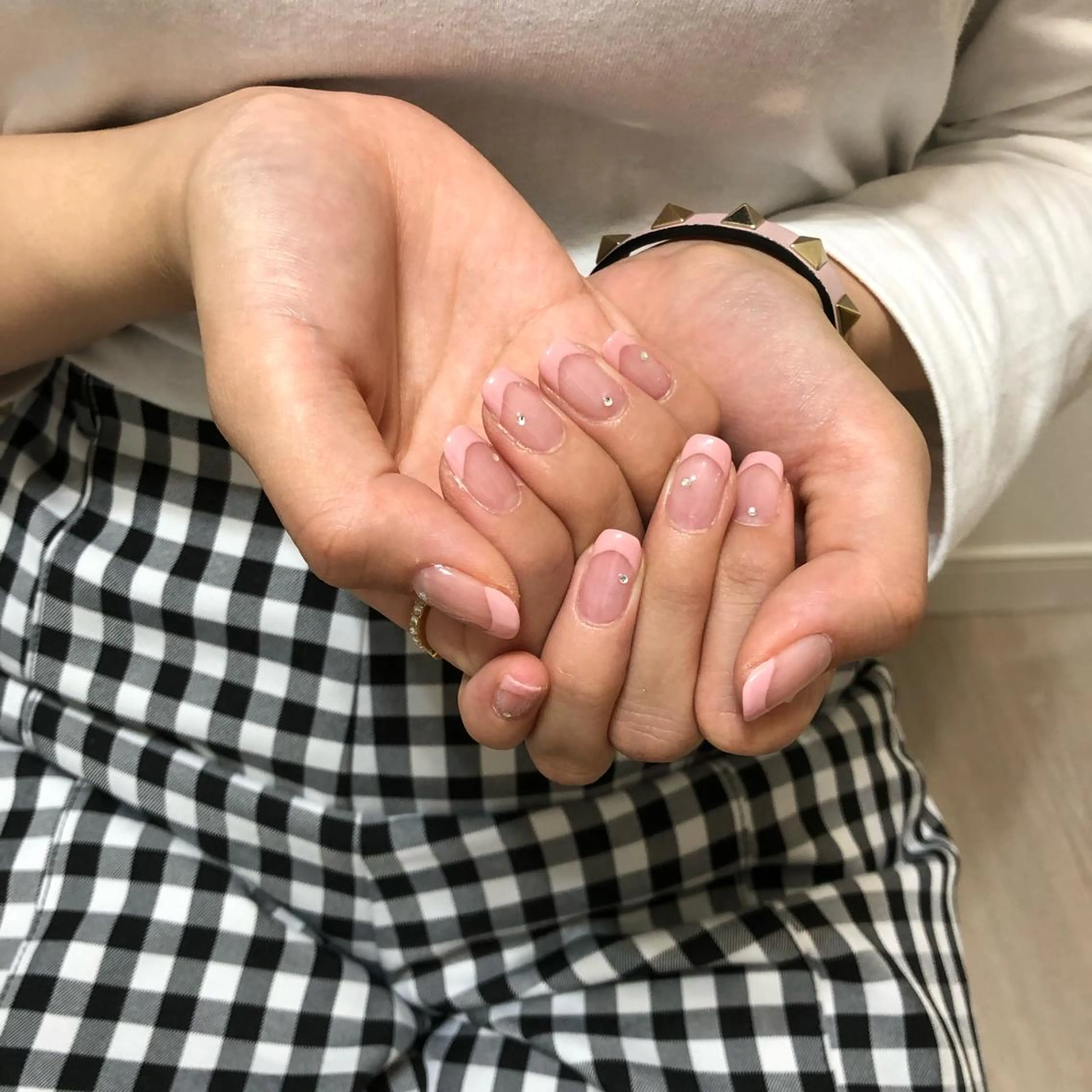 ネイル フレンチネイル ワンカラーネイル ハンドネイル フットネイル ere beauty yukiのネイルデザイン