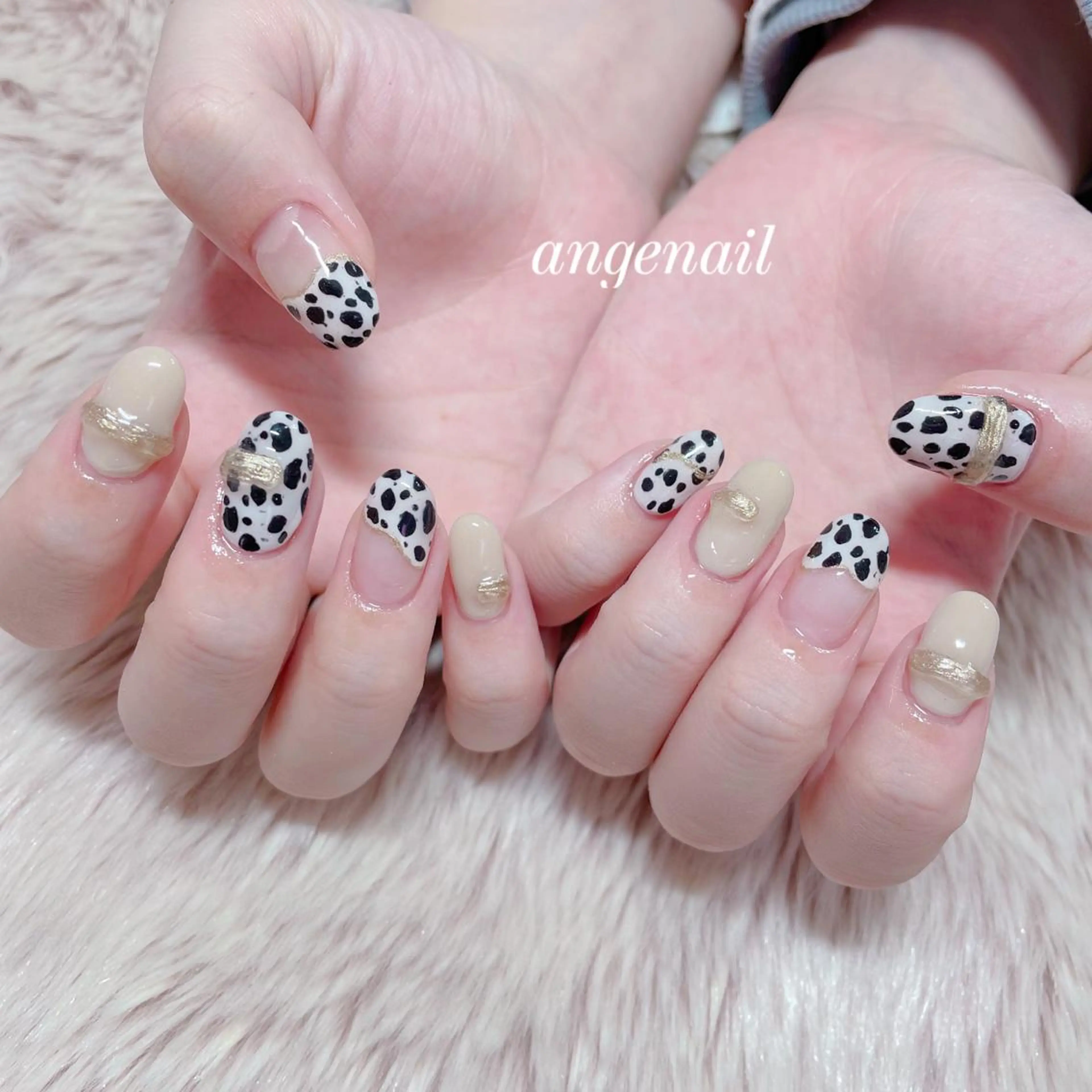 ネイル ハンドネイル オーナーネイリスト MAKIのネイルデザイン