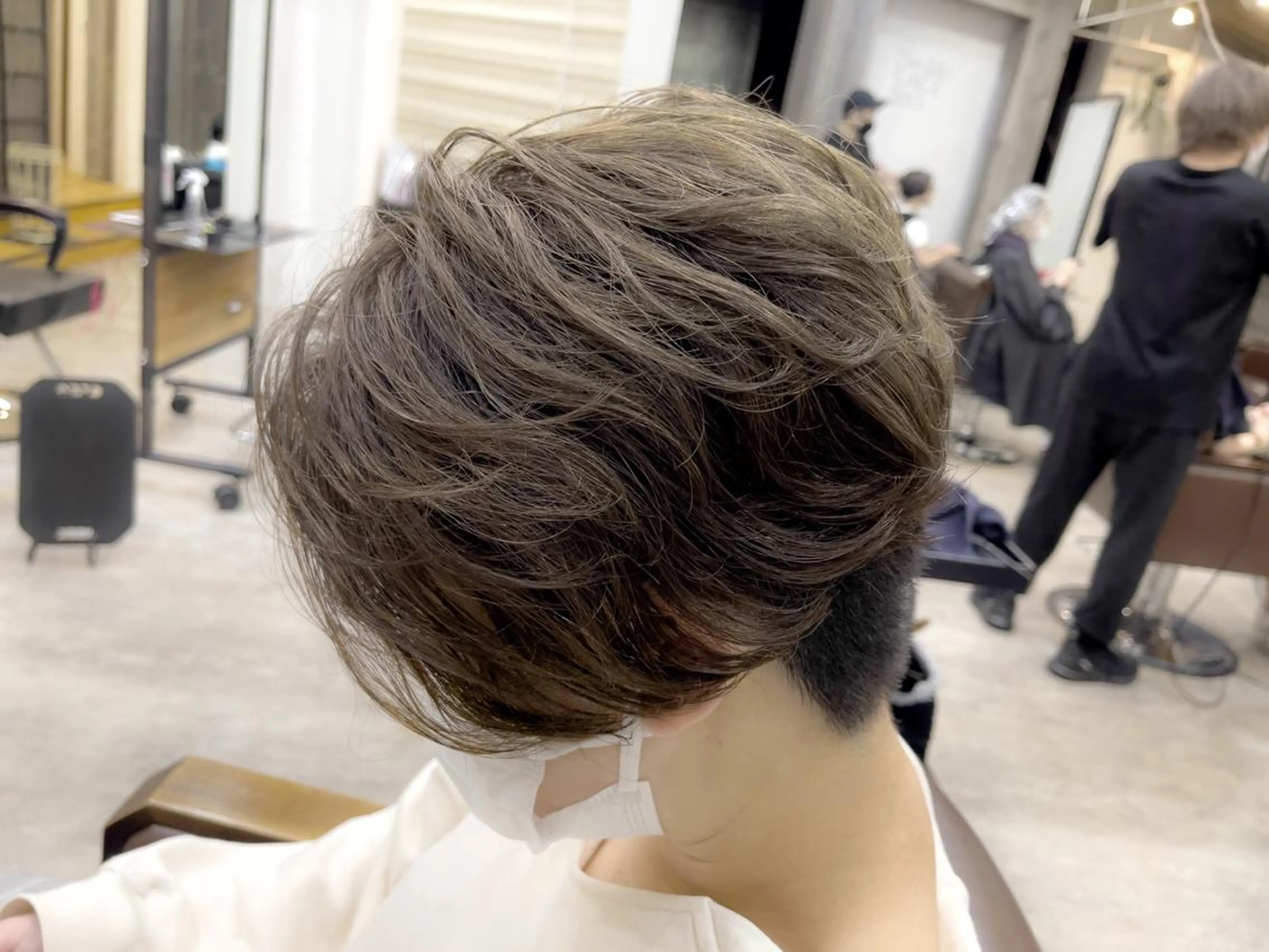 ショート カラー OAK溝の口 𖠋SHINYAのヘアスタイル